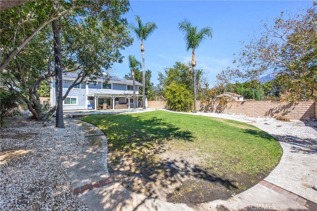 7729 Calle Bresca