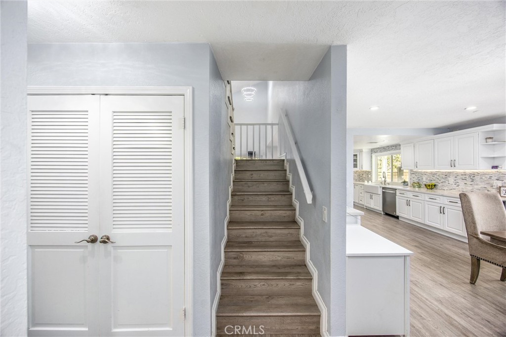 7729 Calle Bresca