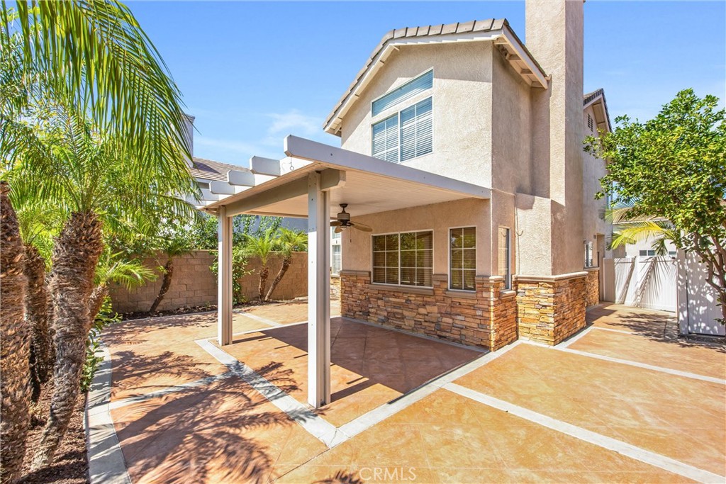 921 Blossomcreek Ln