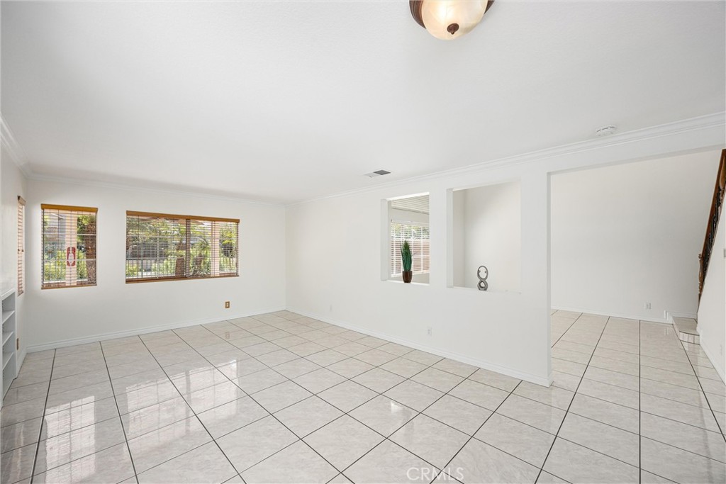 921 Blossomcreek Ln