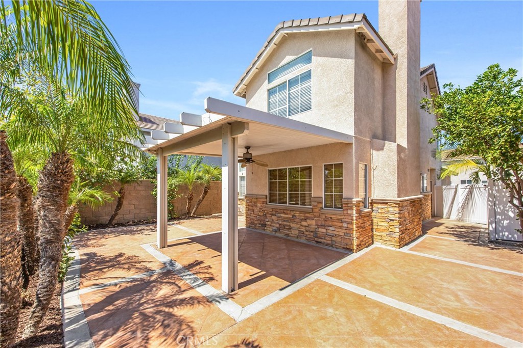 921 Blossomcreek Ln