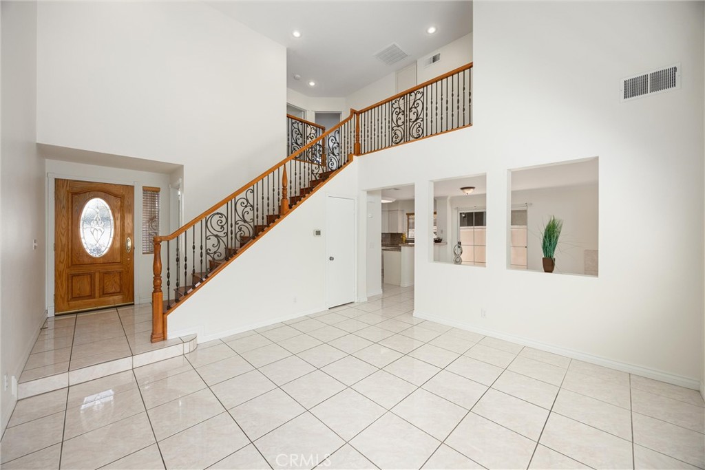 921 Blossomcreek Ln
