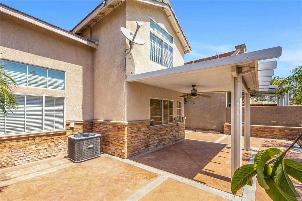 921 Blossomcreek Ln