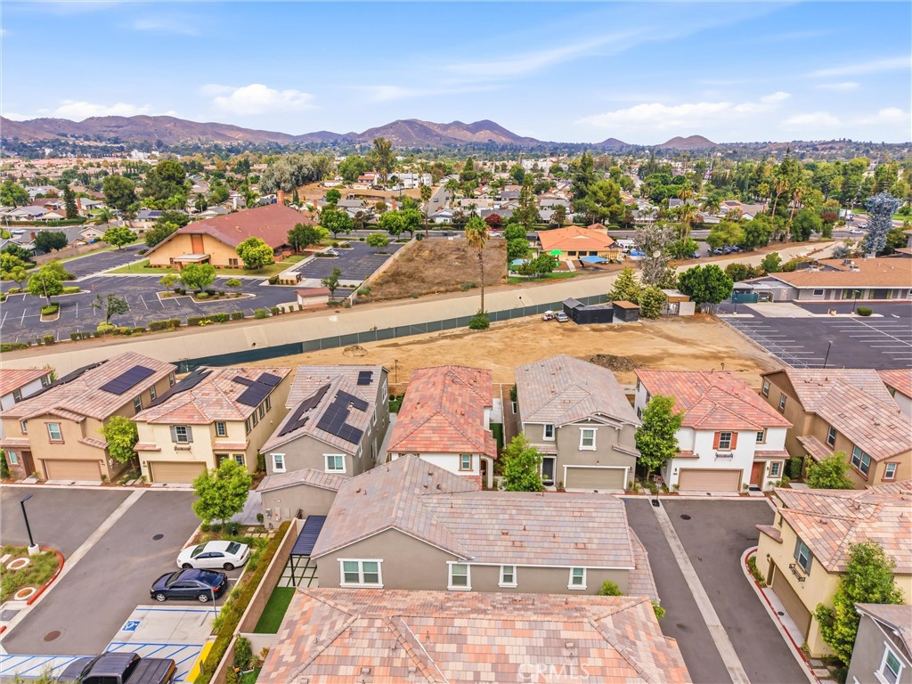 4247 Bravado Ct Court