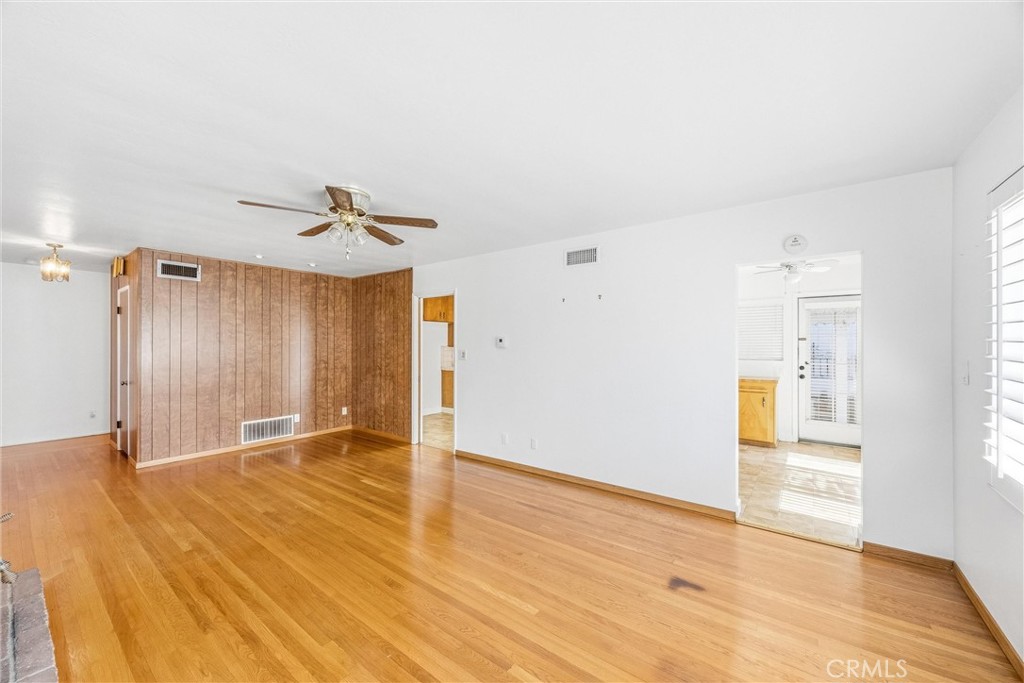 6730 Montclair Dr