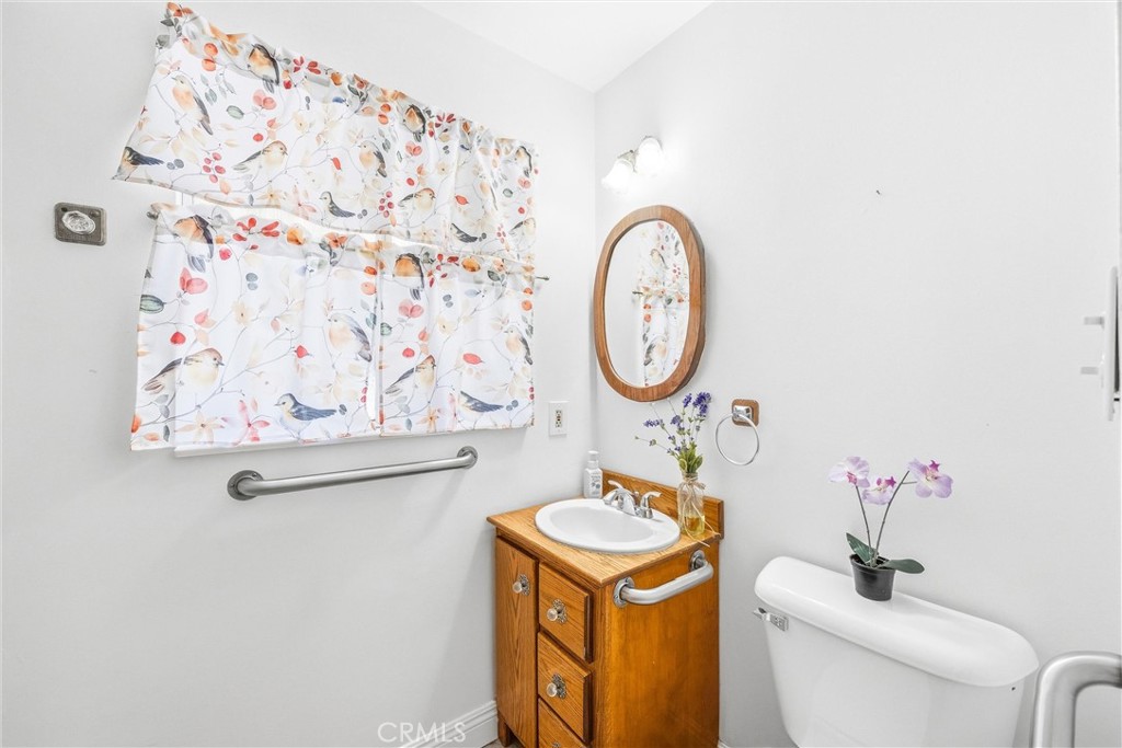 6730 Montclair Dr