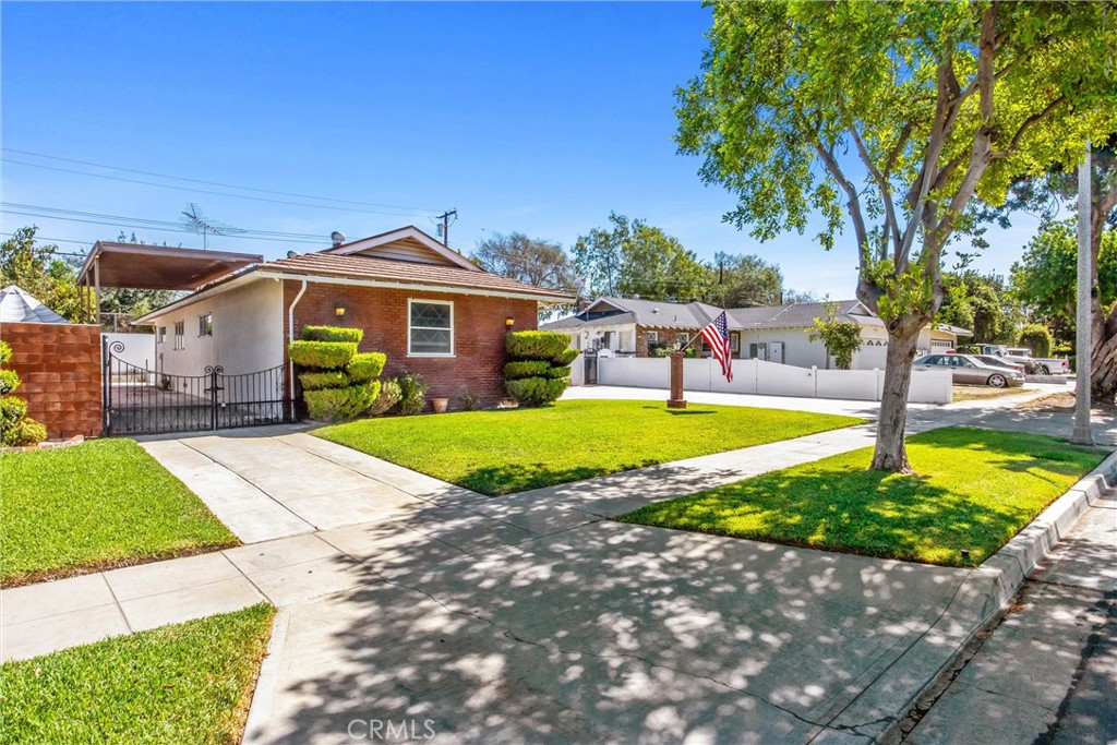 6730 Montclair Dr
