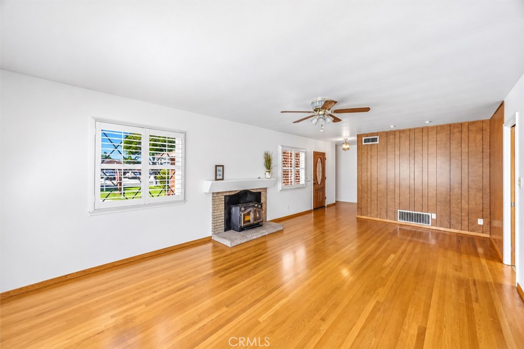 6730 Montclair Dr