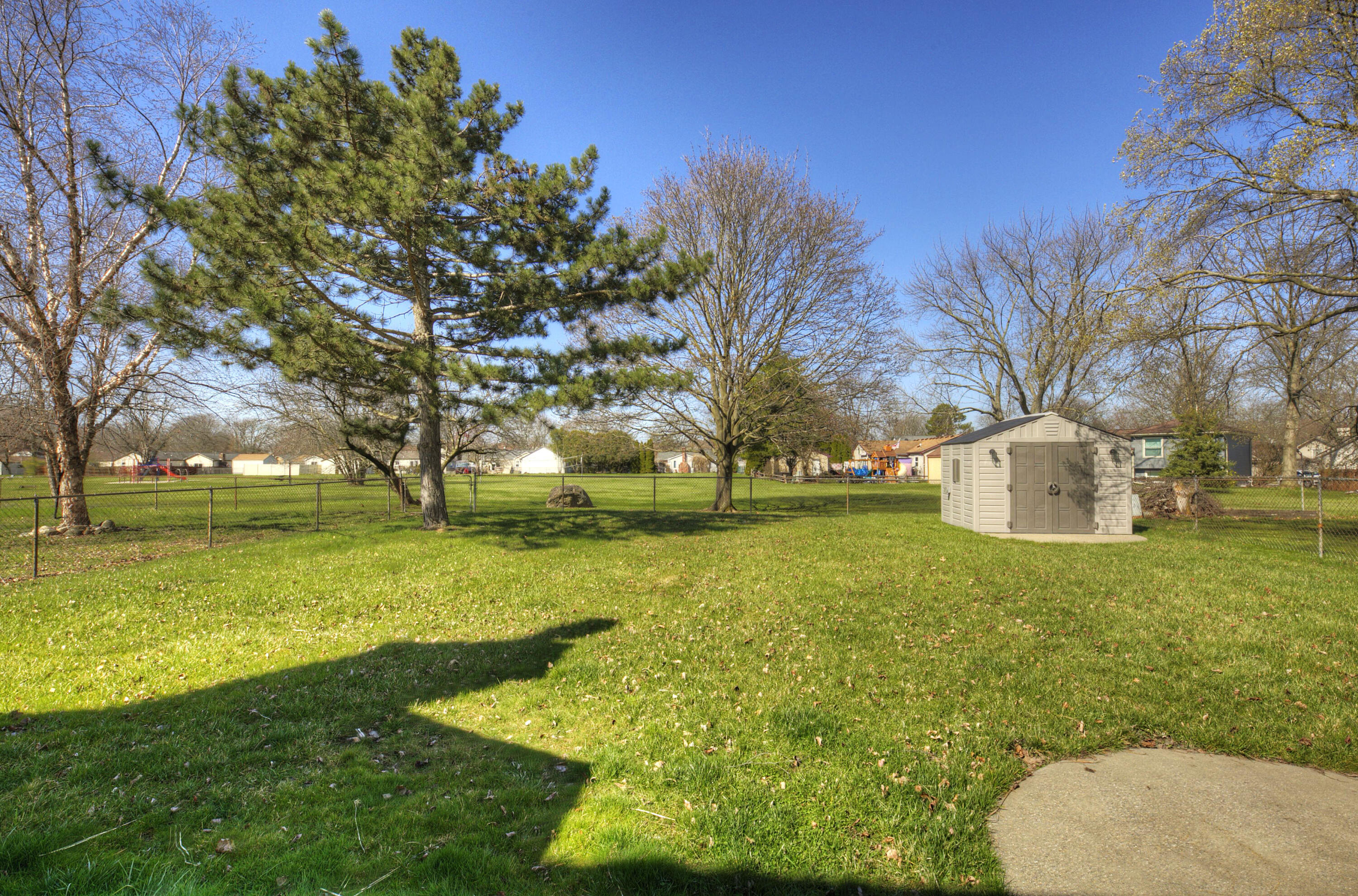 1200 Hampshire Drive