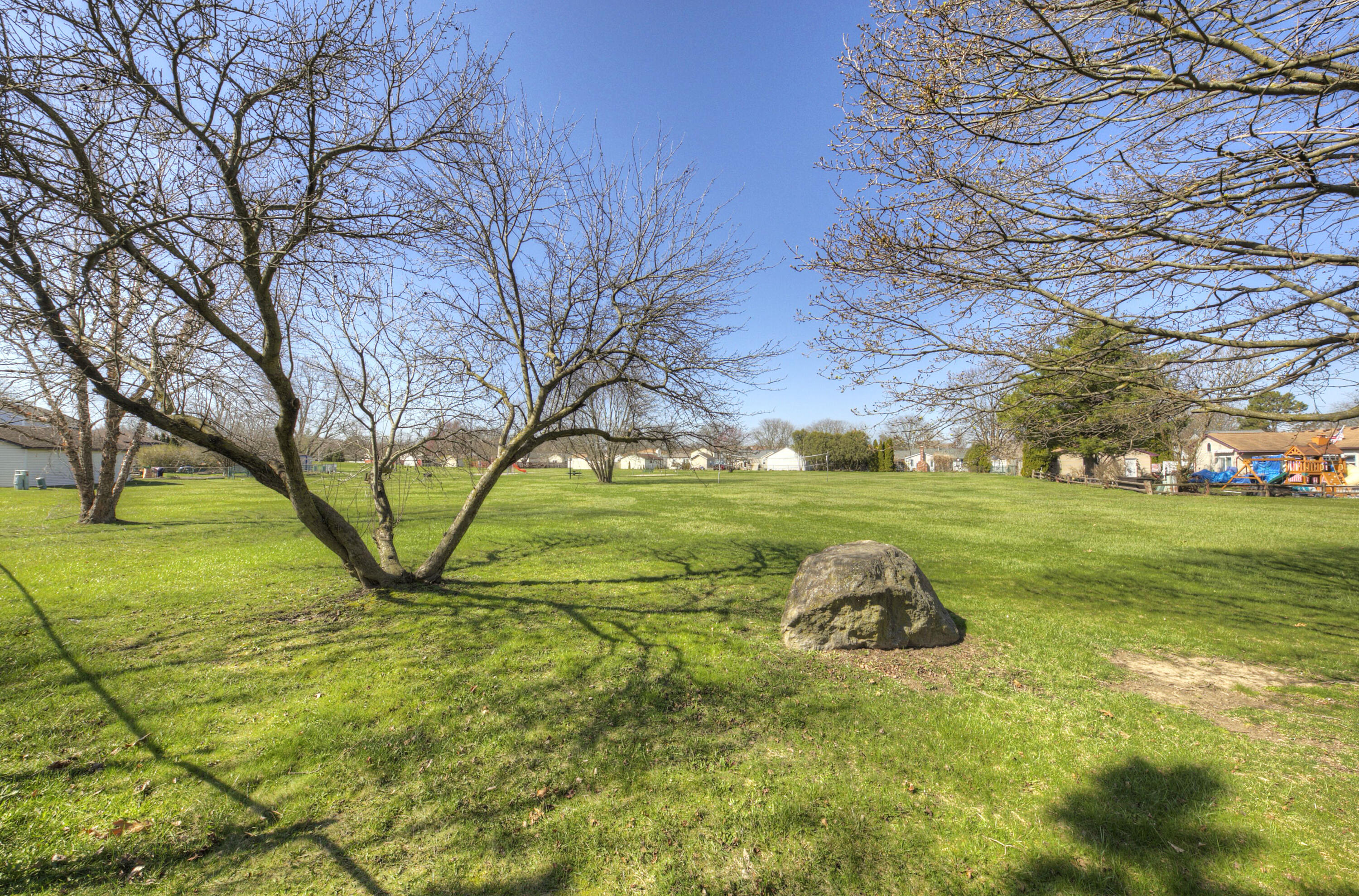 1200 Hampshire Drive
