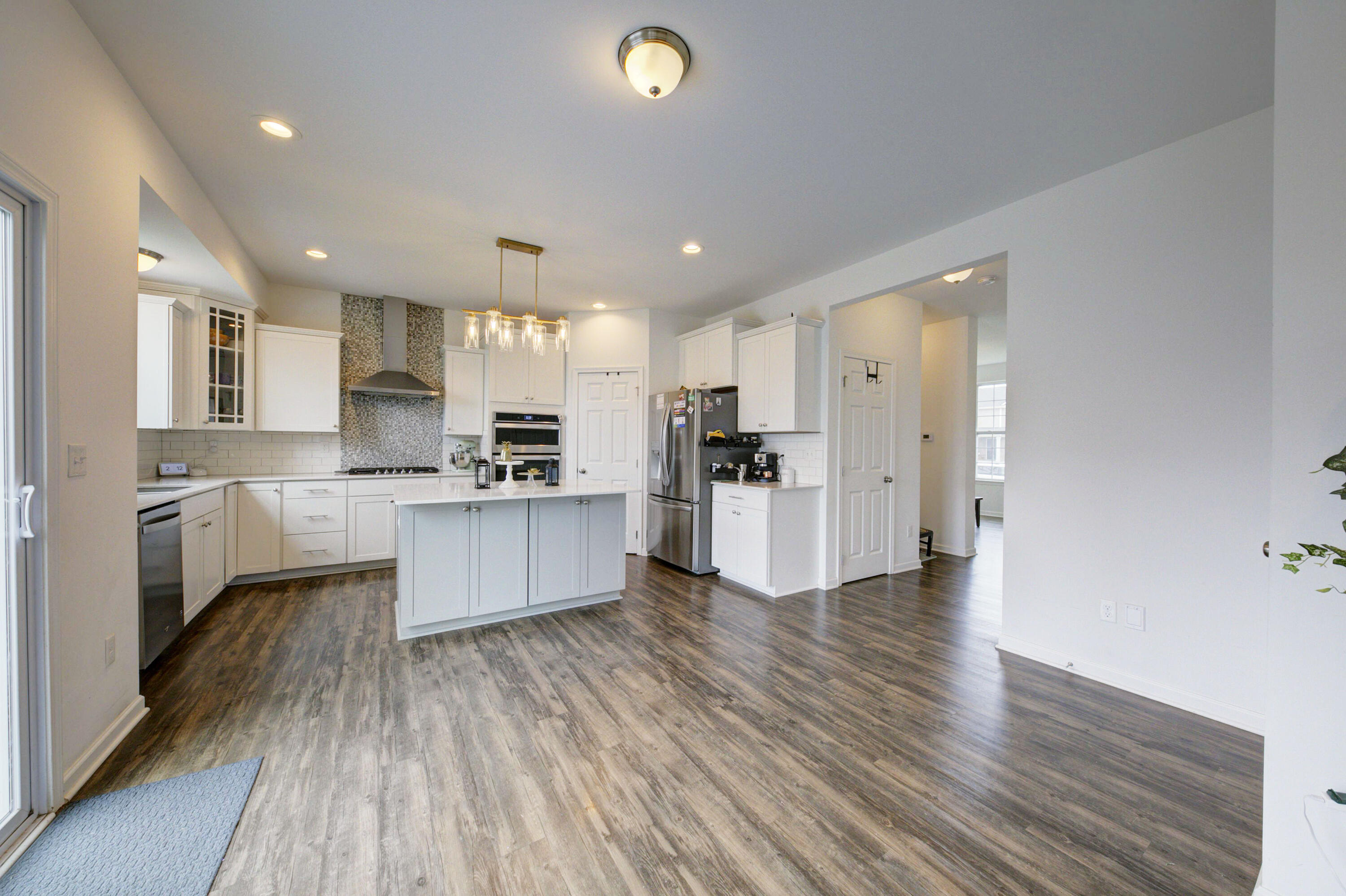 9118 White Tail Court