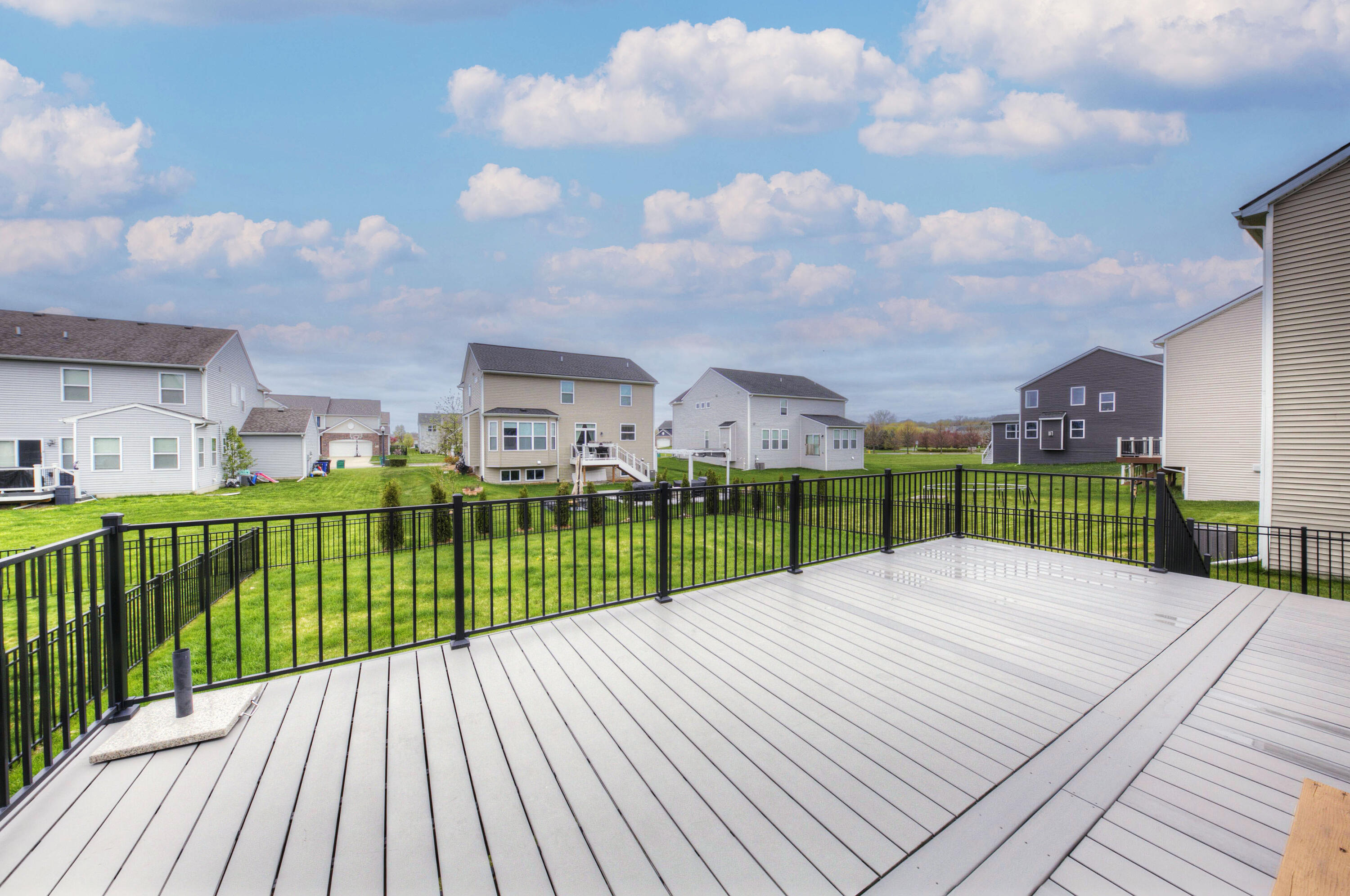 9118 White Tail Court