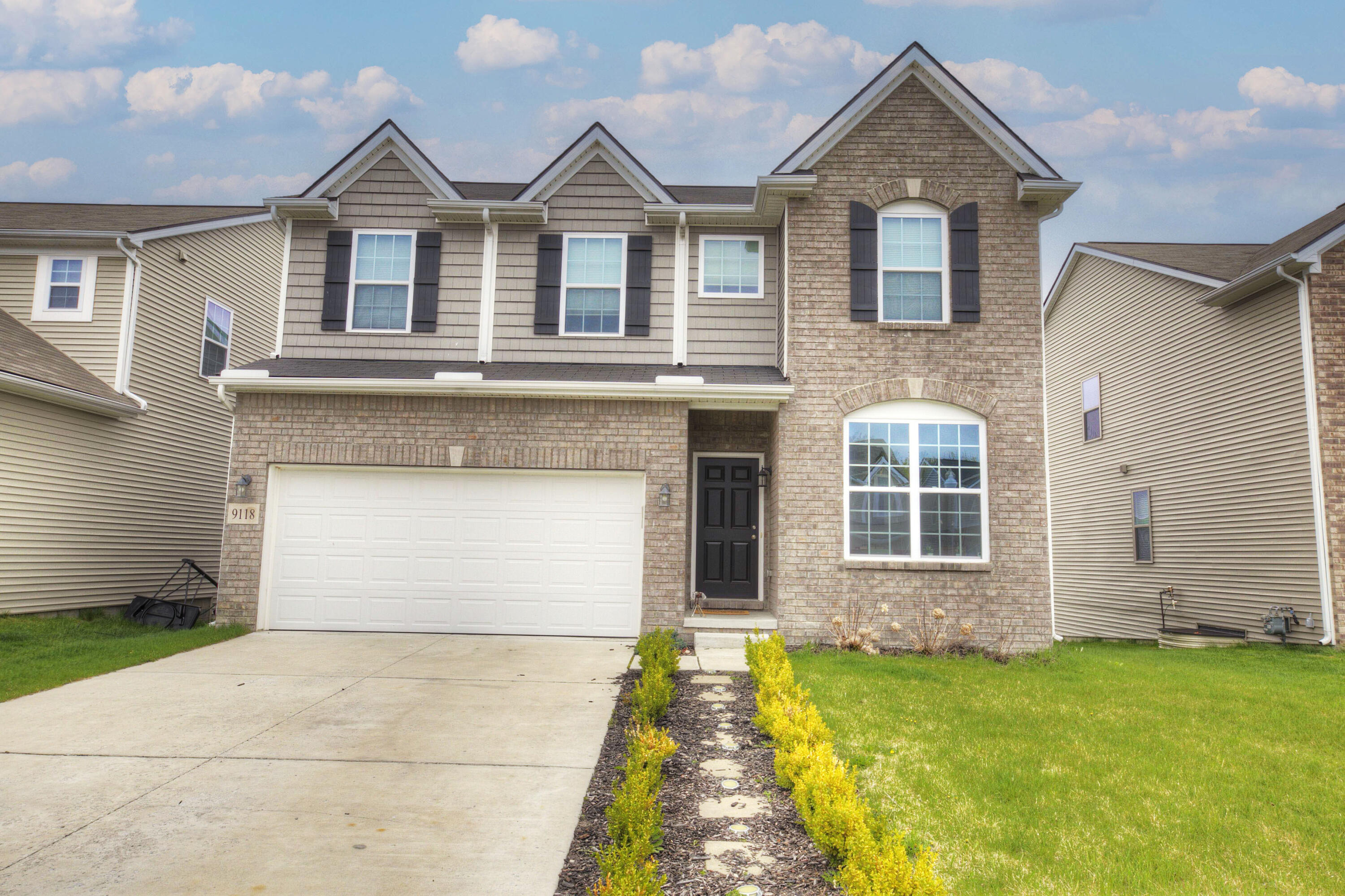9118 White Tail Court