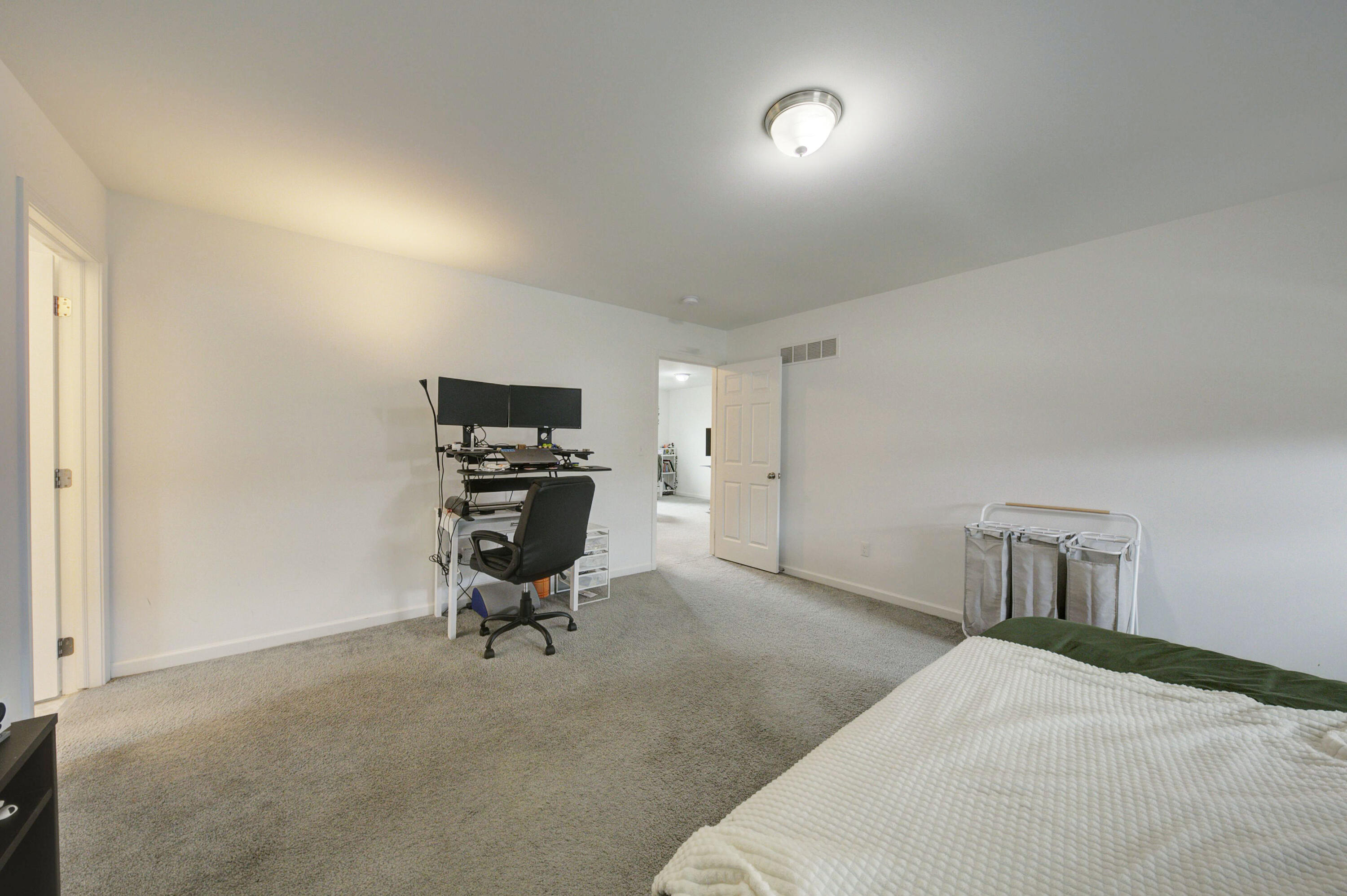 9118 White Tail Court