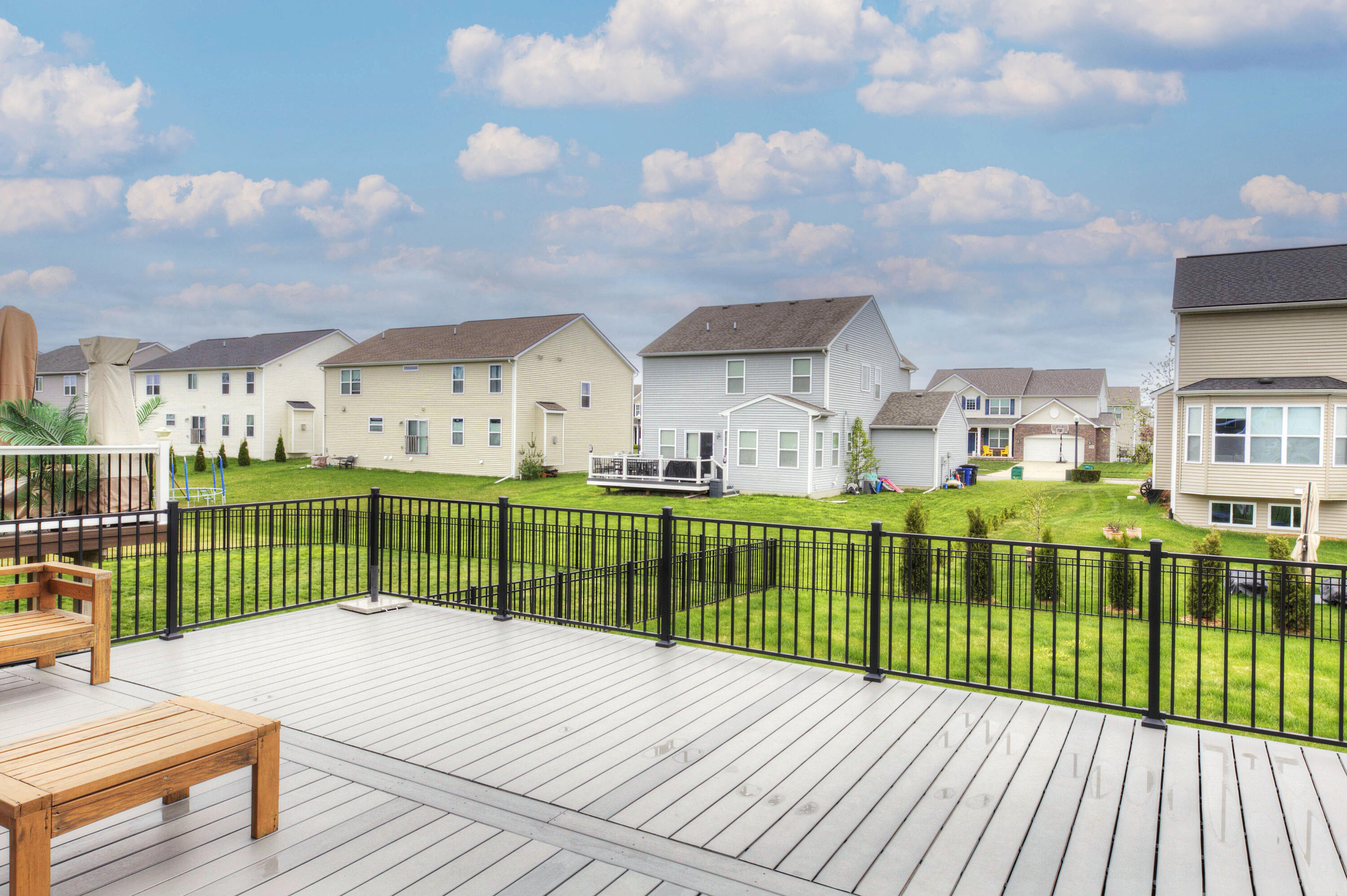 9118 White Tail Court