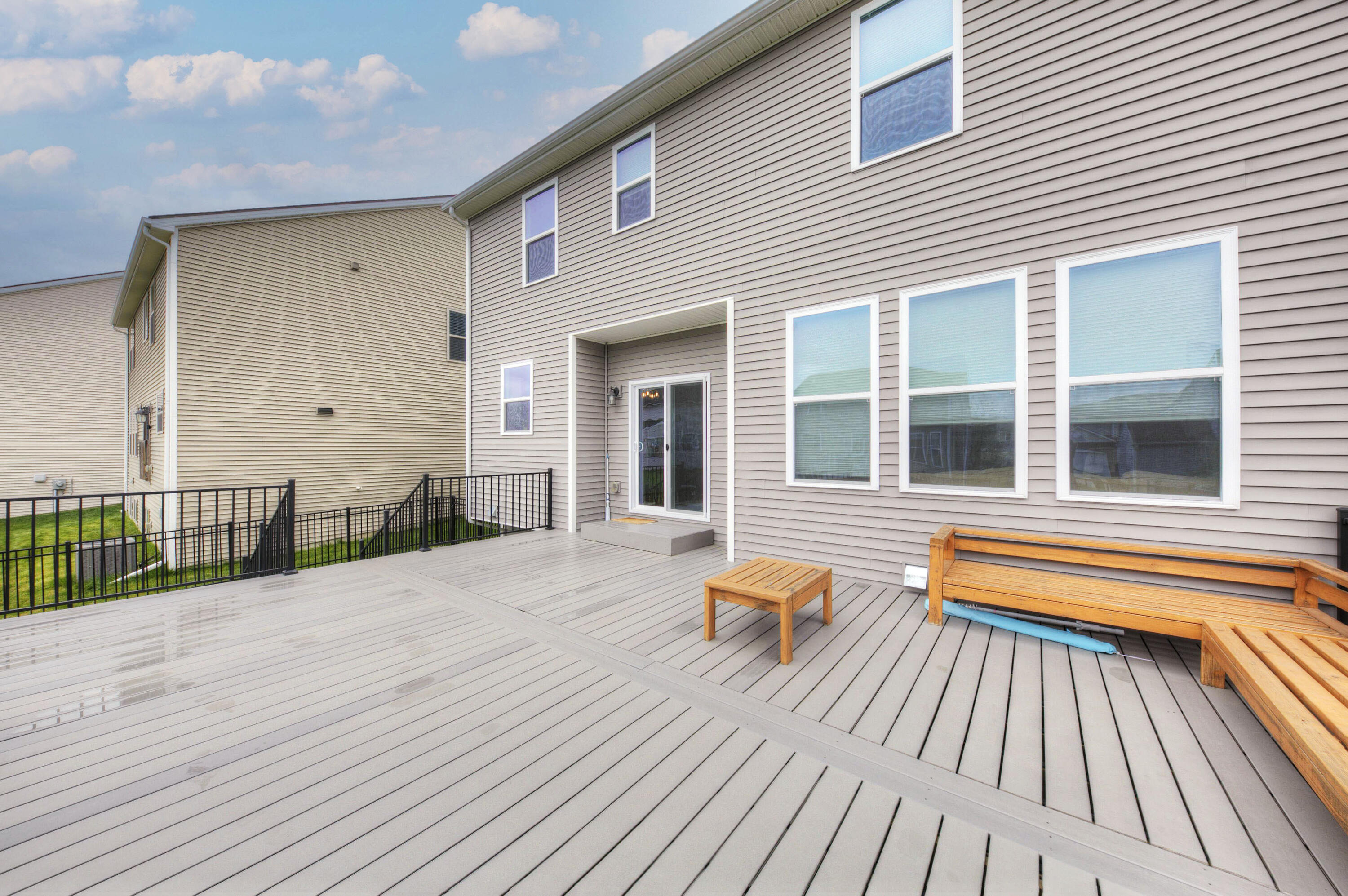 9118 White Tail Court