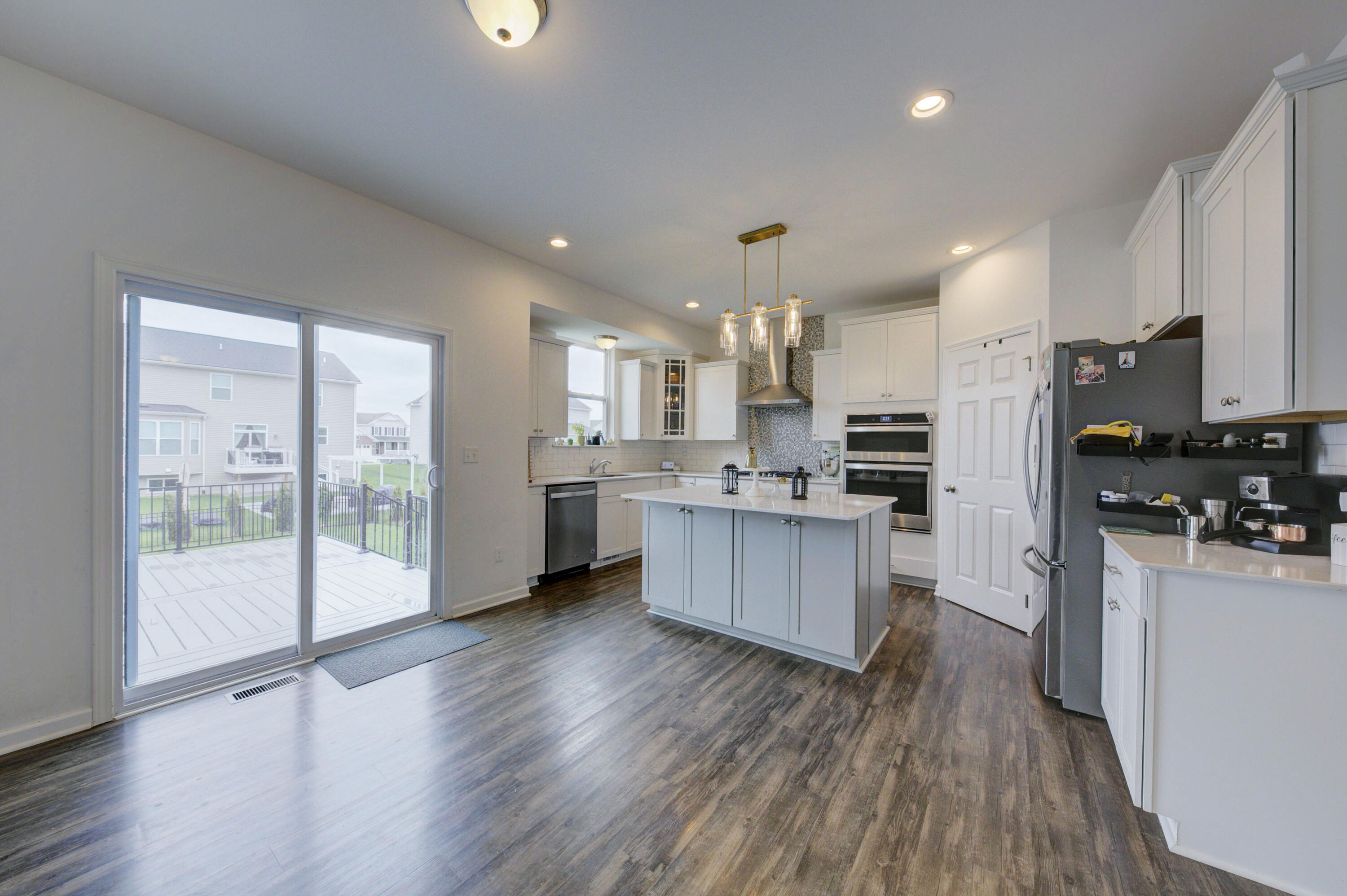 9118 White Tail Court