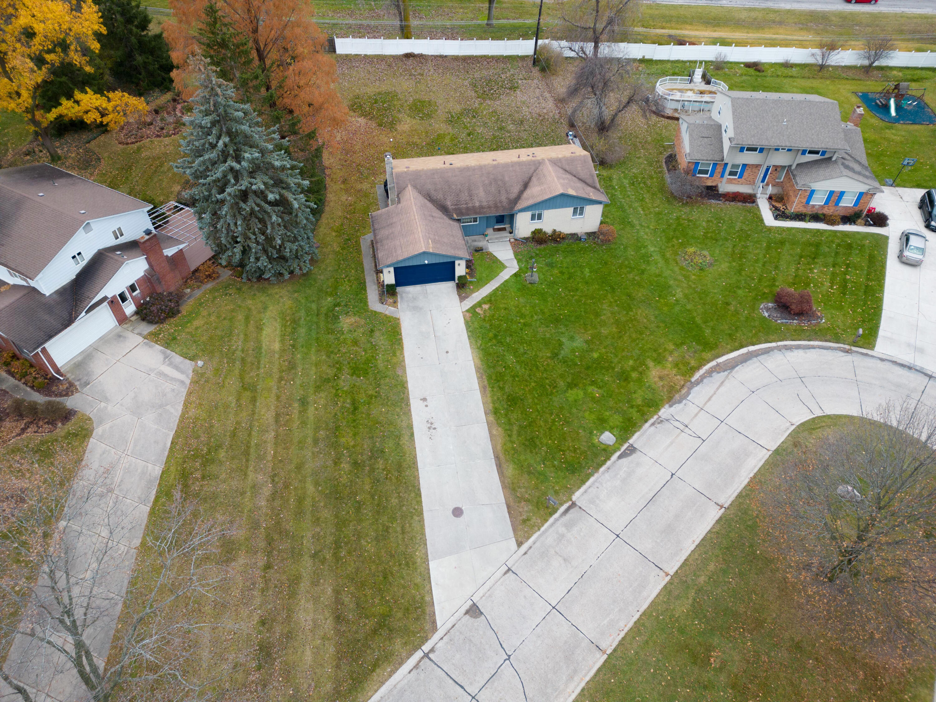 36989 Heatherton Drive