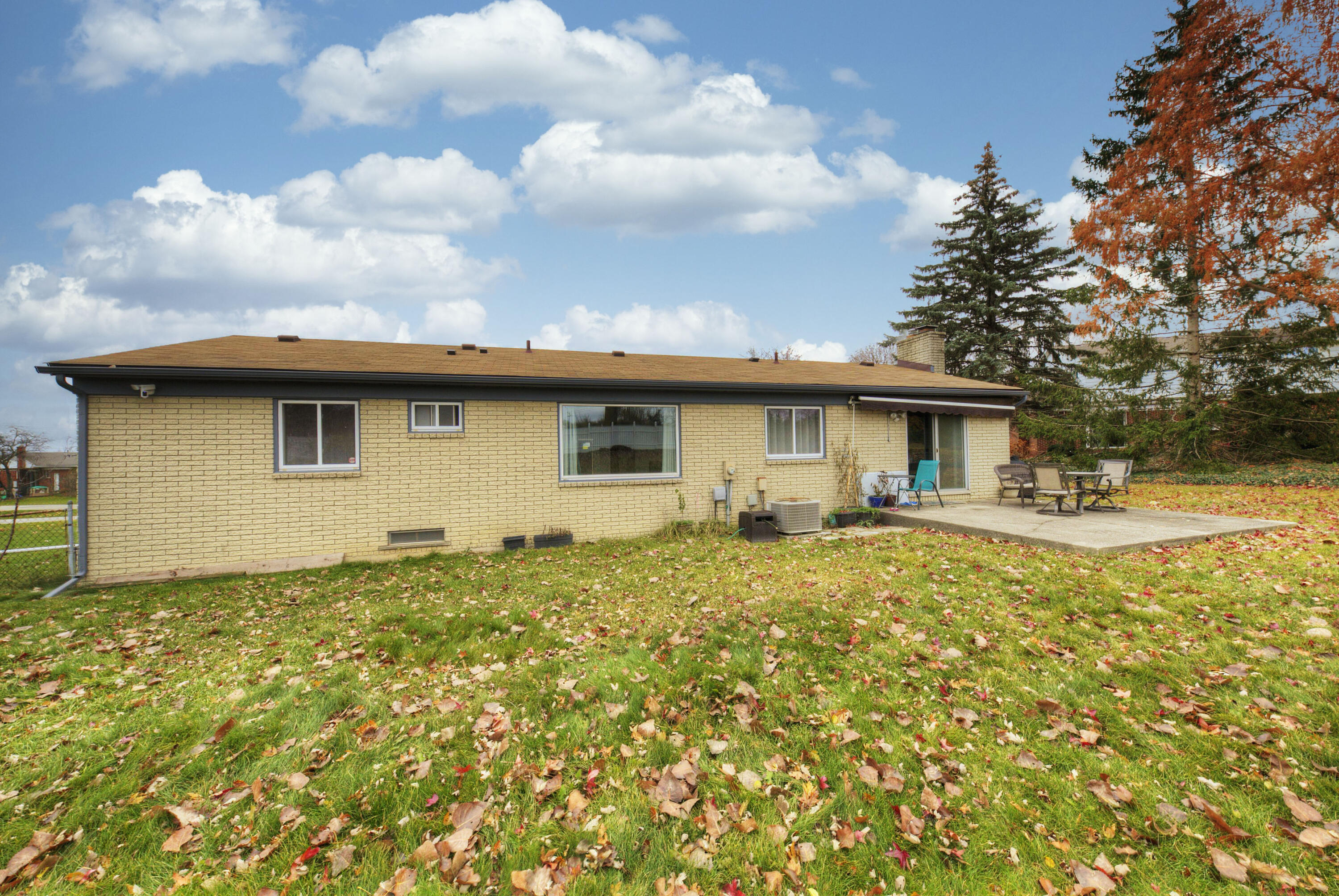 36989 Heatherton Drive