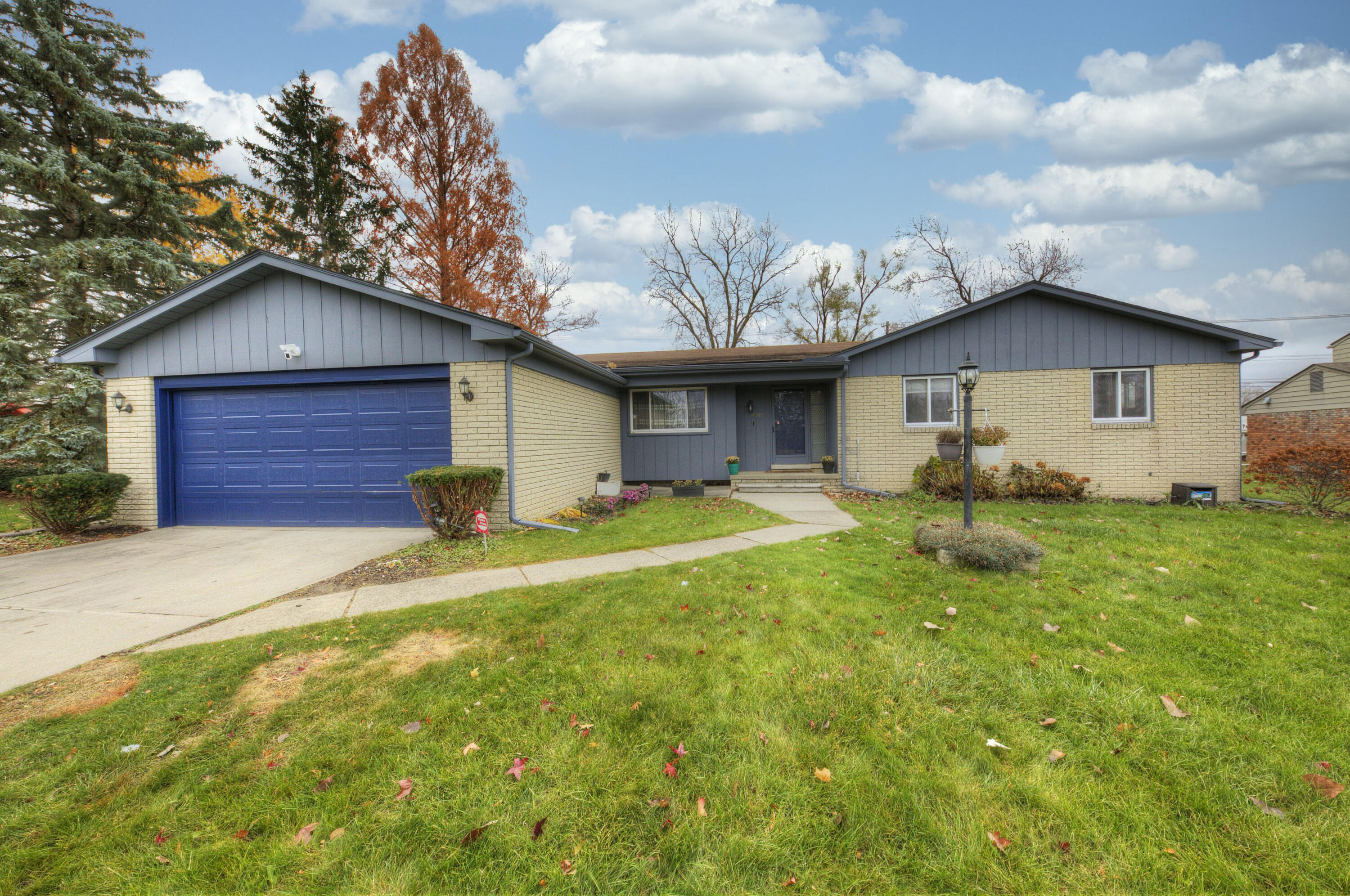 36989 Heatherton Drive