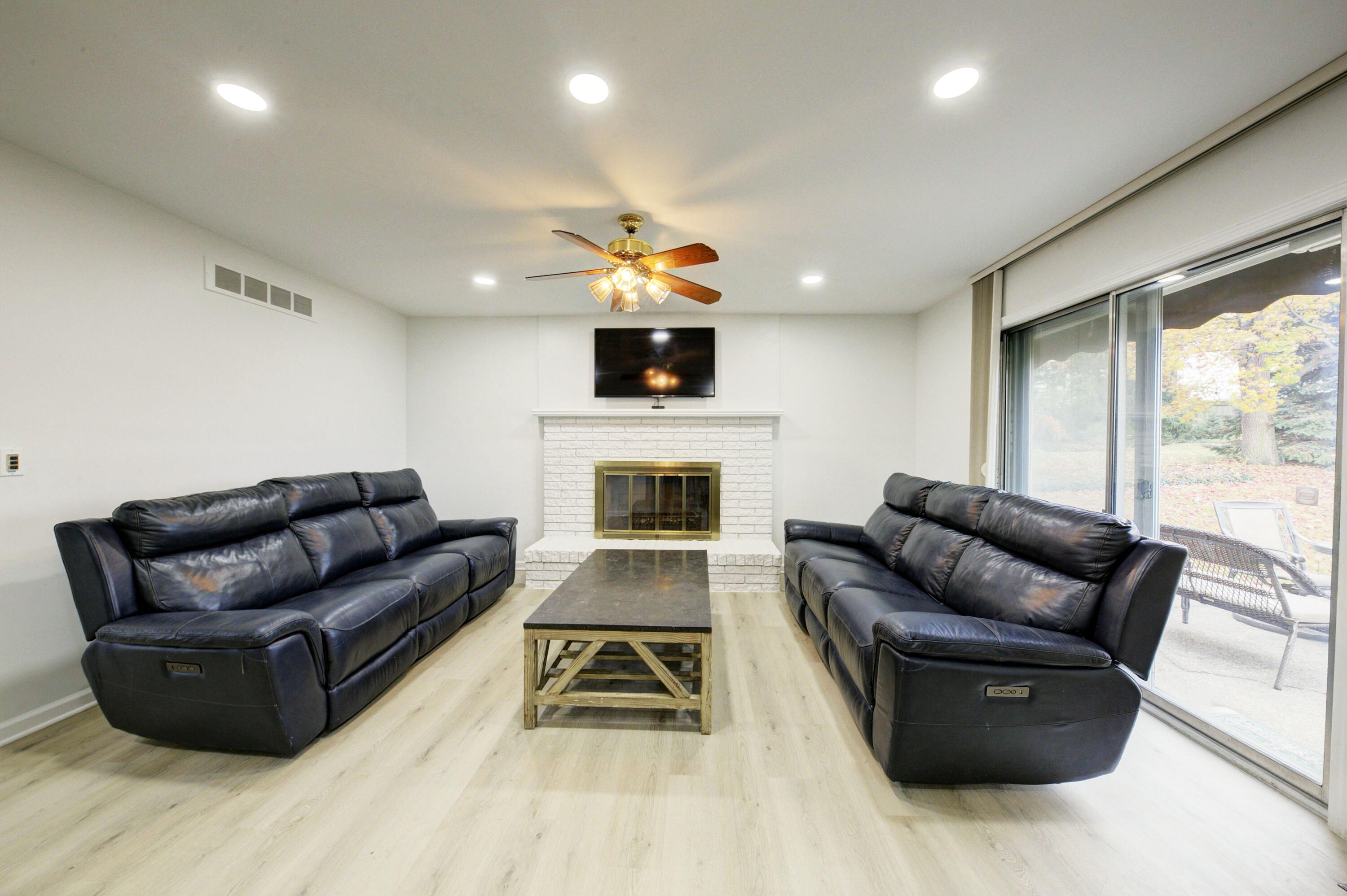 36989 Heatherton Drive