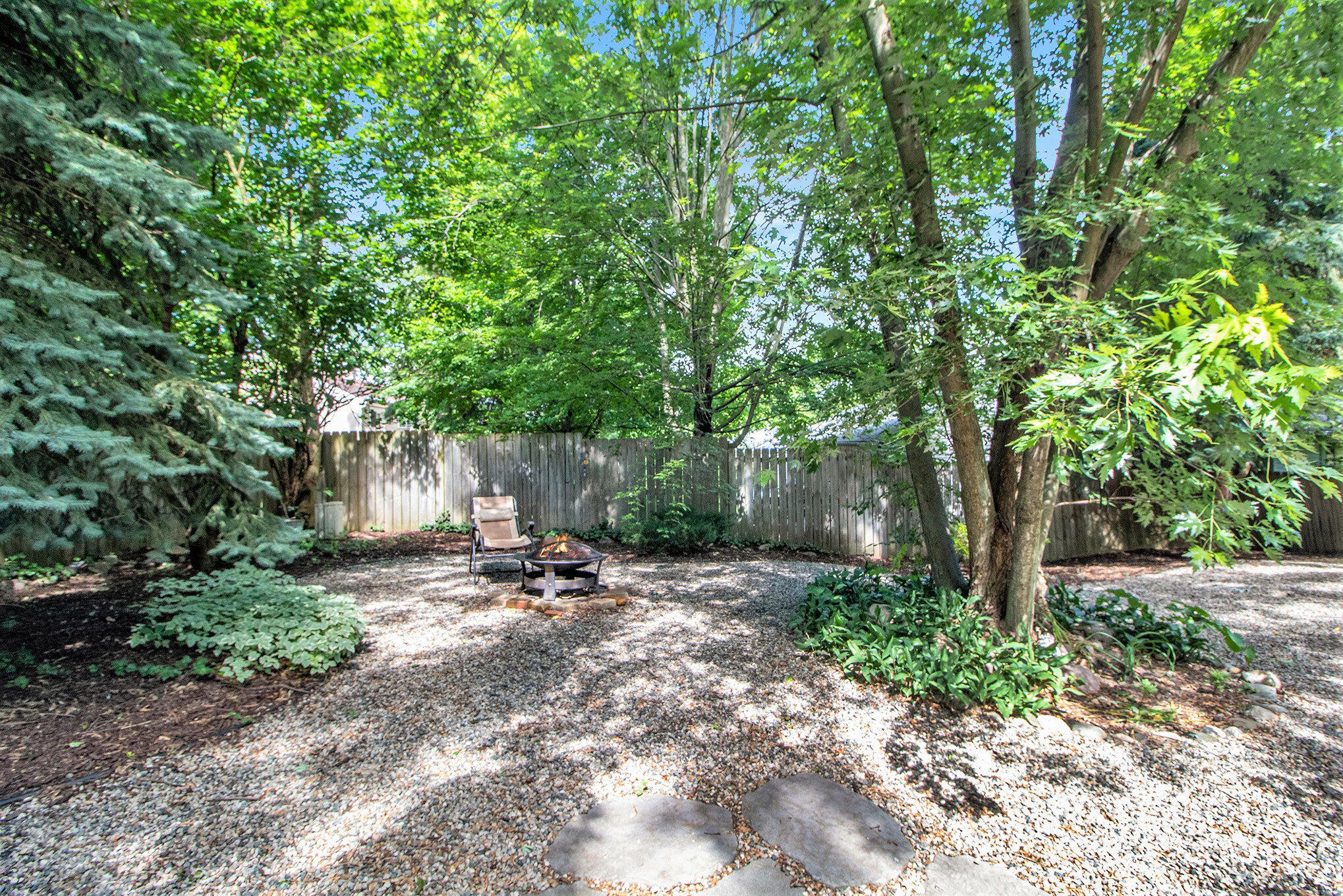 2115 Fulmer Court