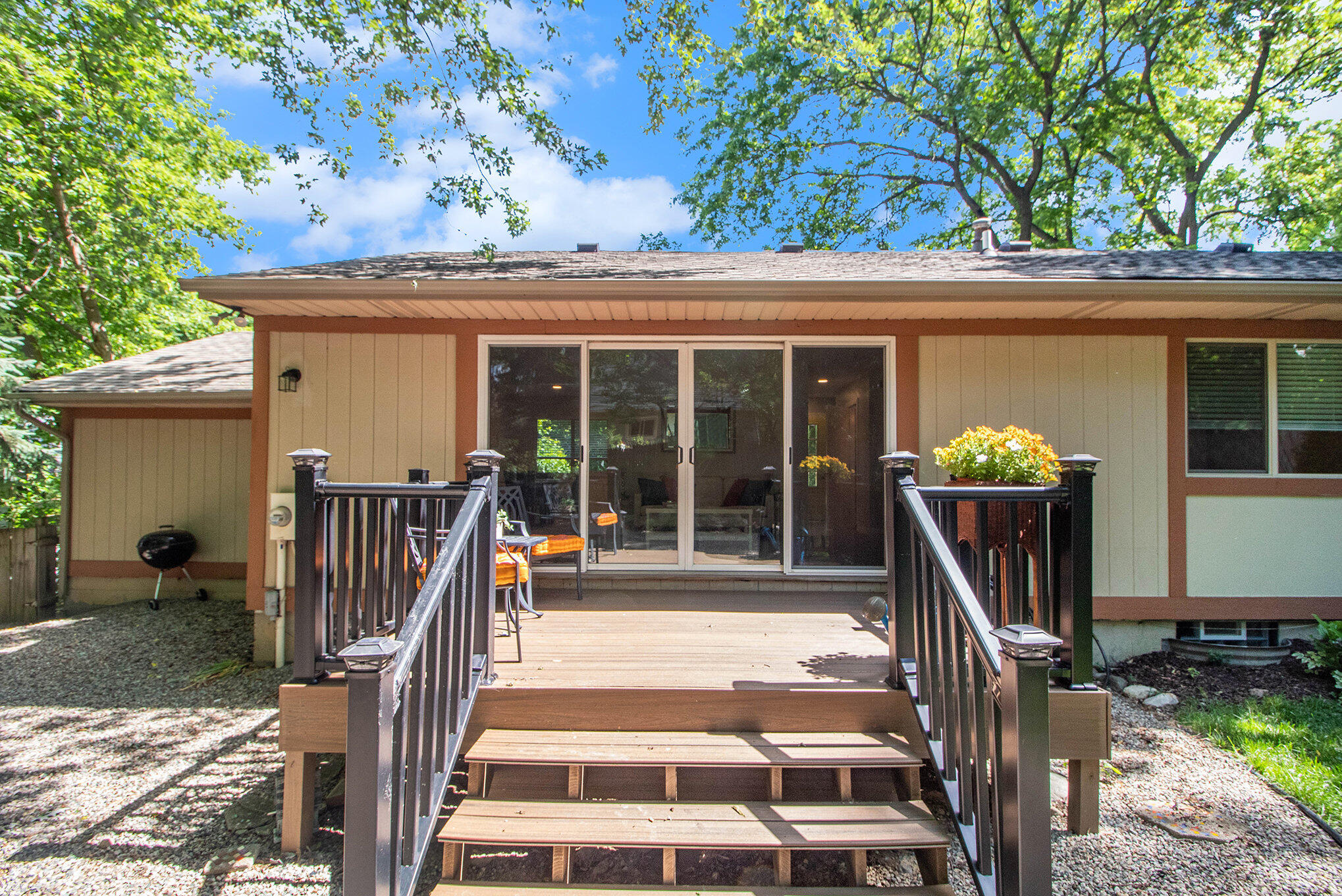 2115 Fulmer Court