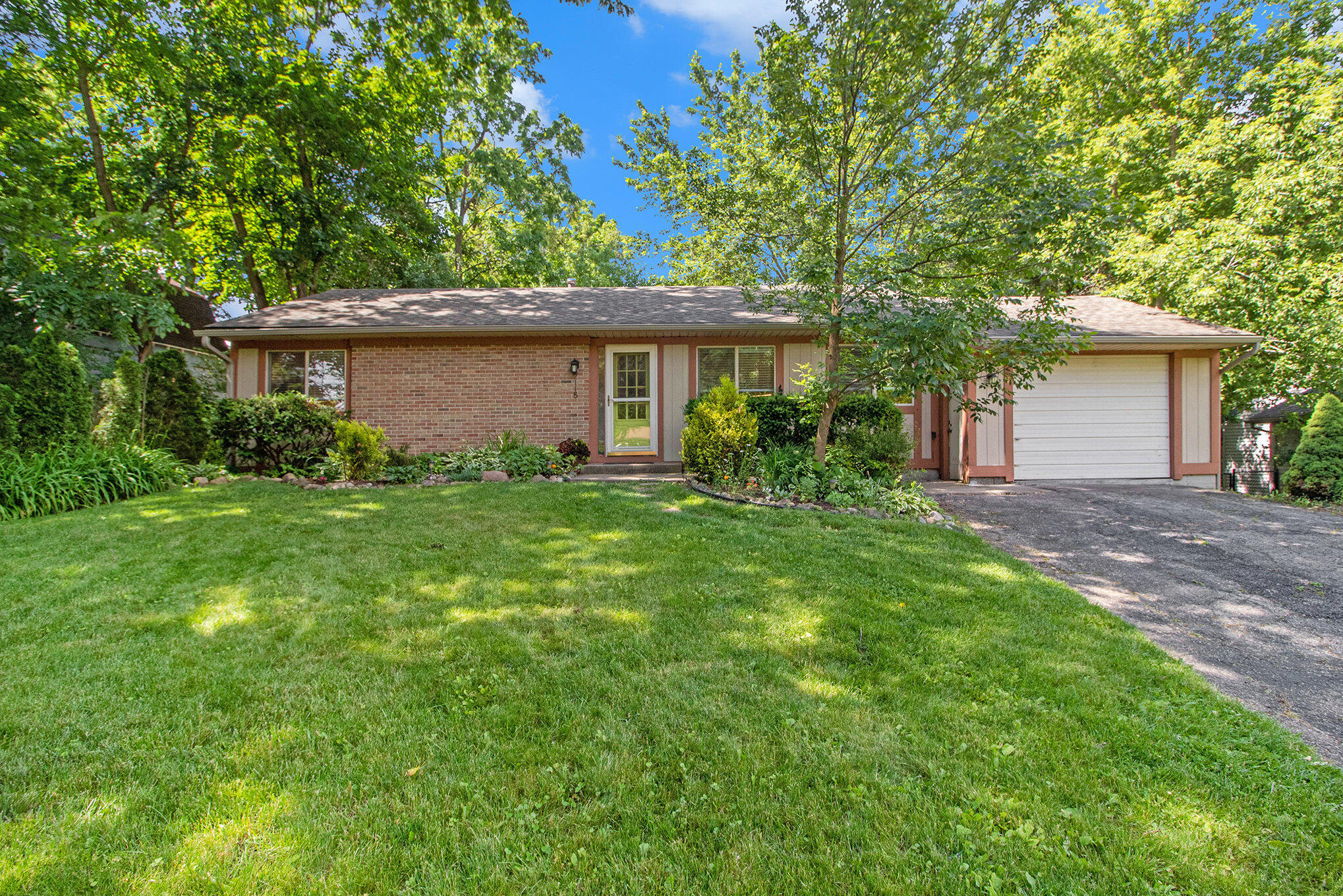 2115 Fulmer Court