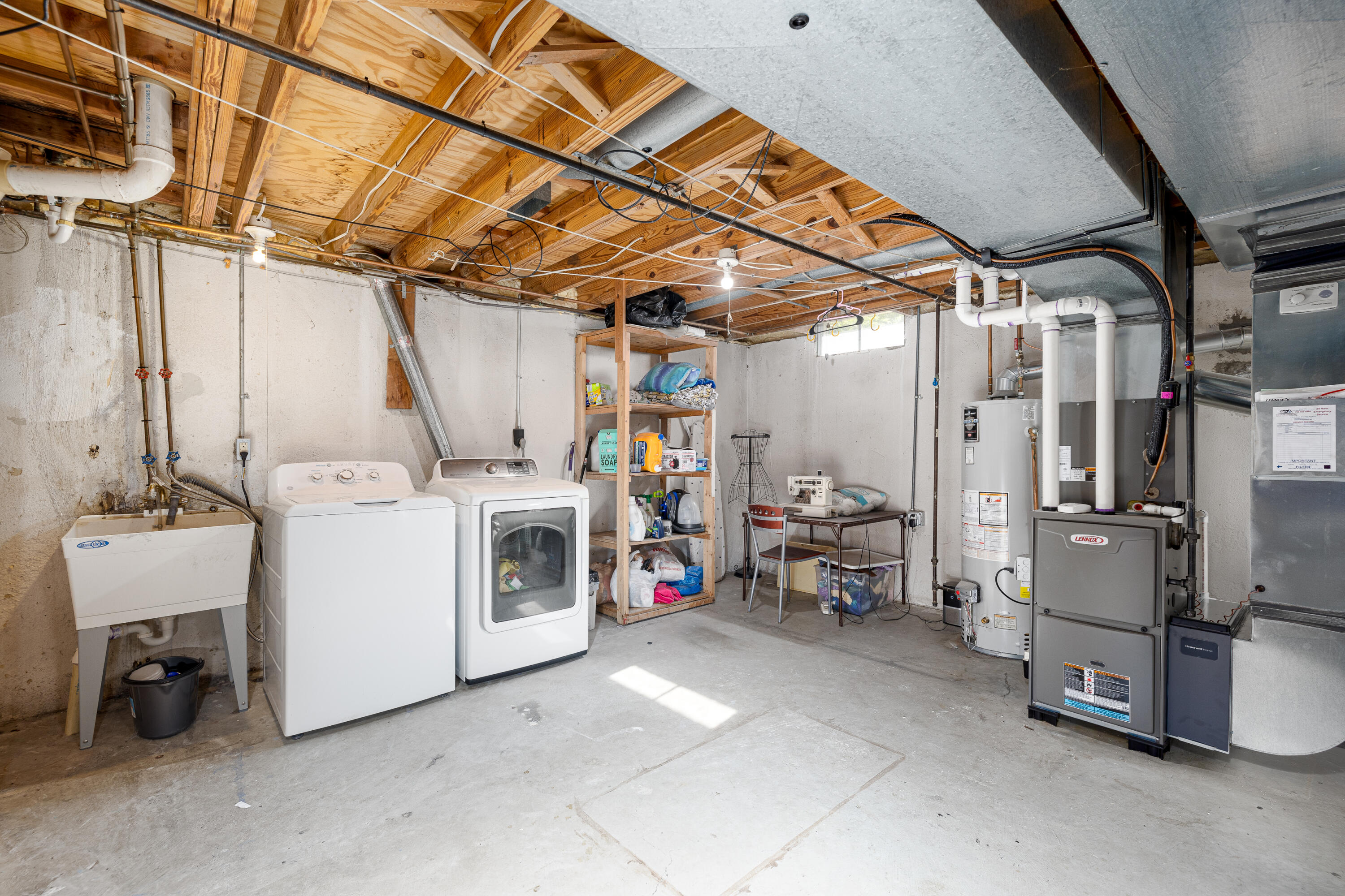 2104 Winewood Avenue