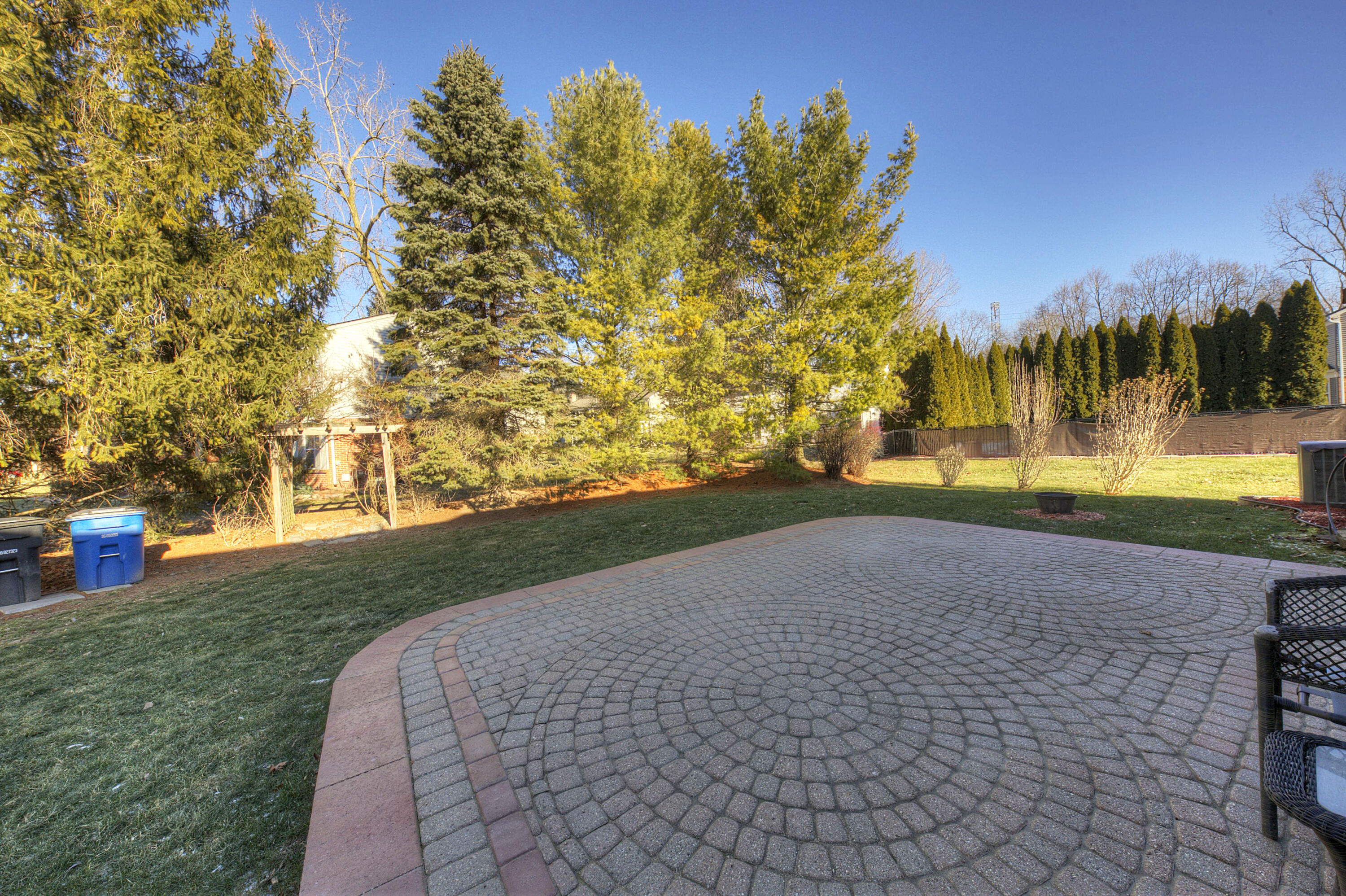 38210 Overbrook Lane
