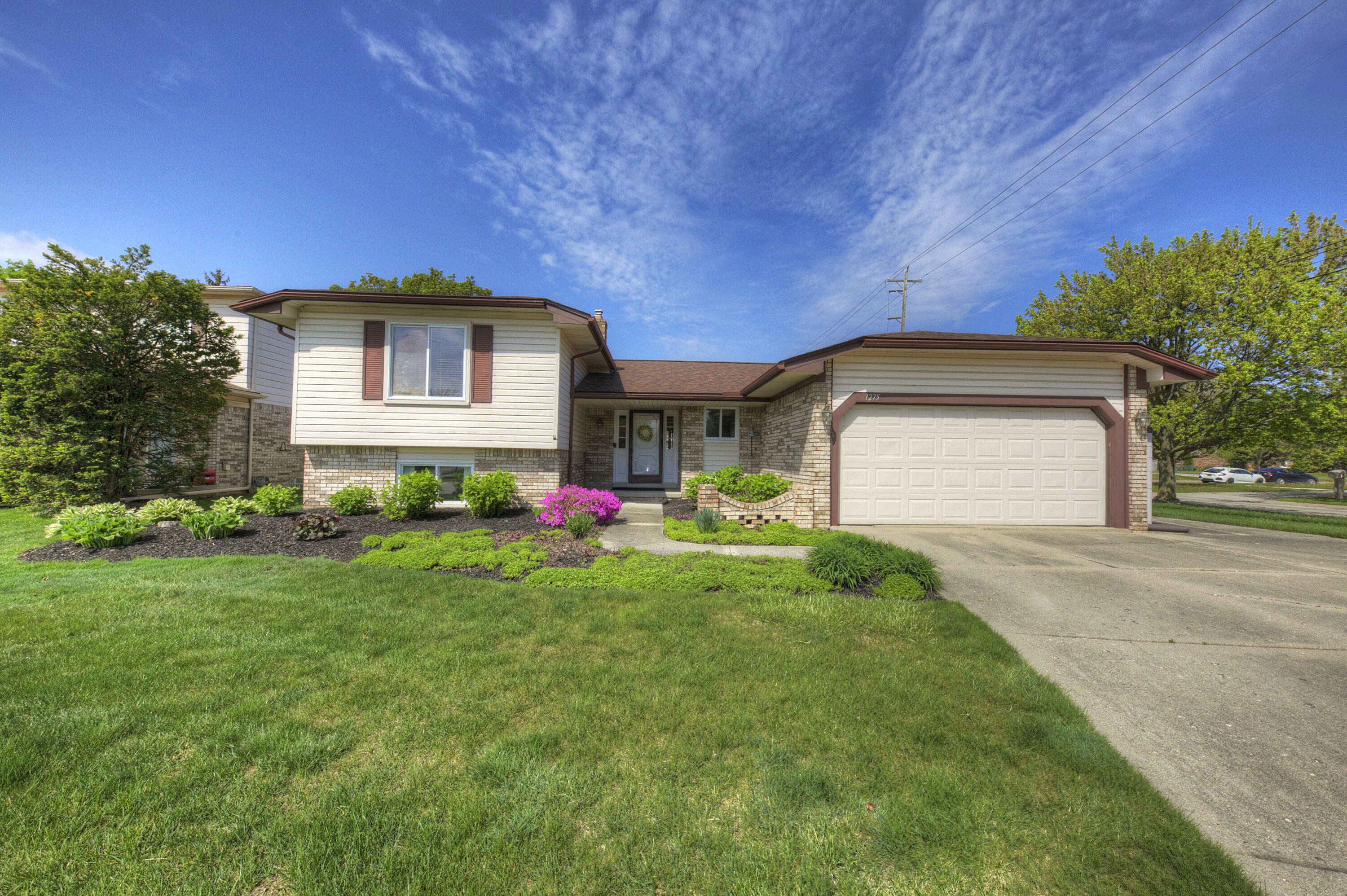 1275 E Franciscan Court
