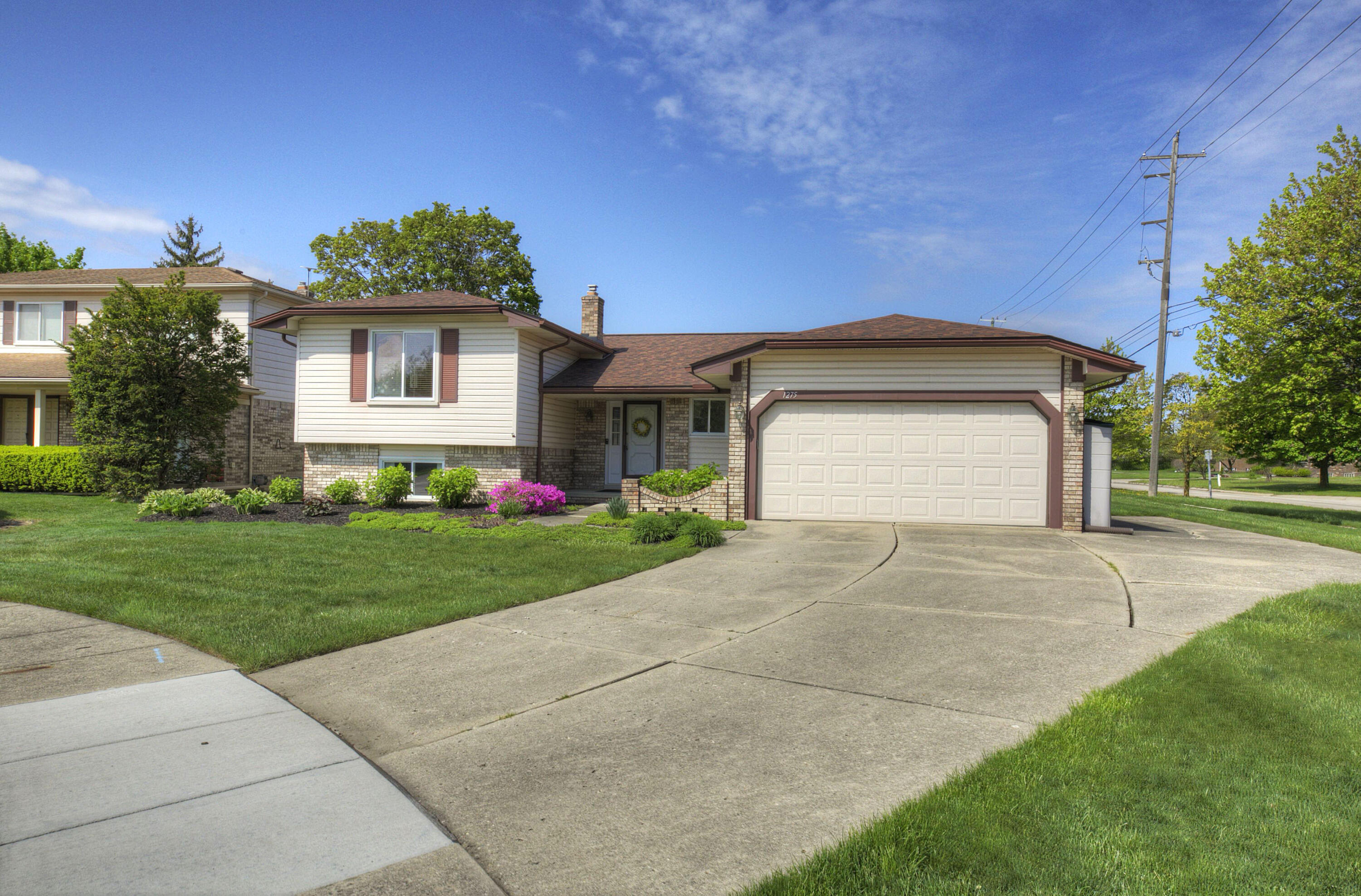 1275 E Franciscan Court