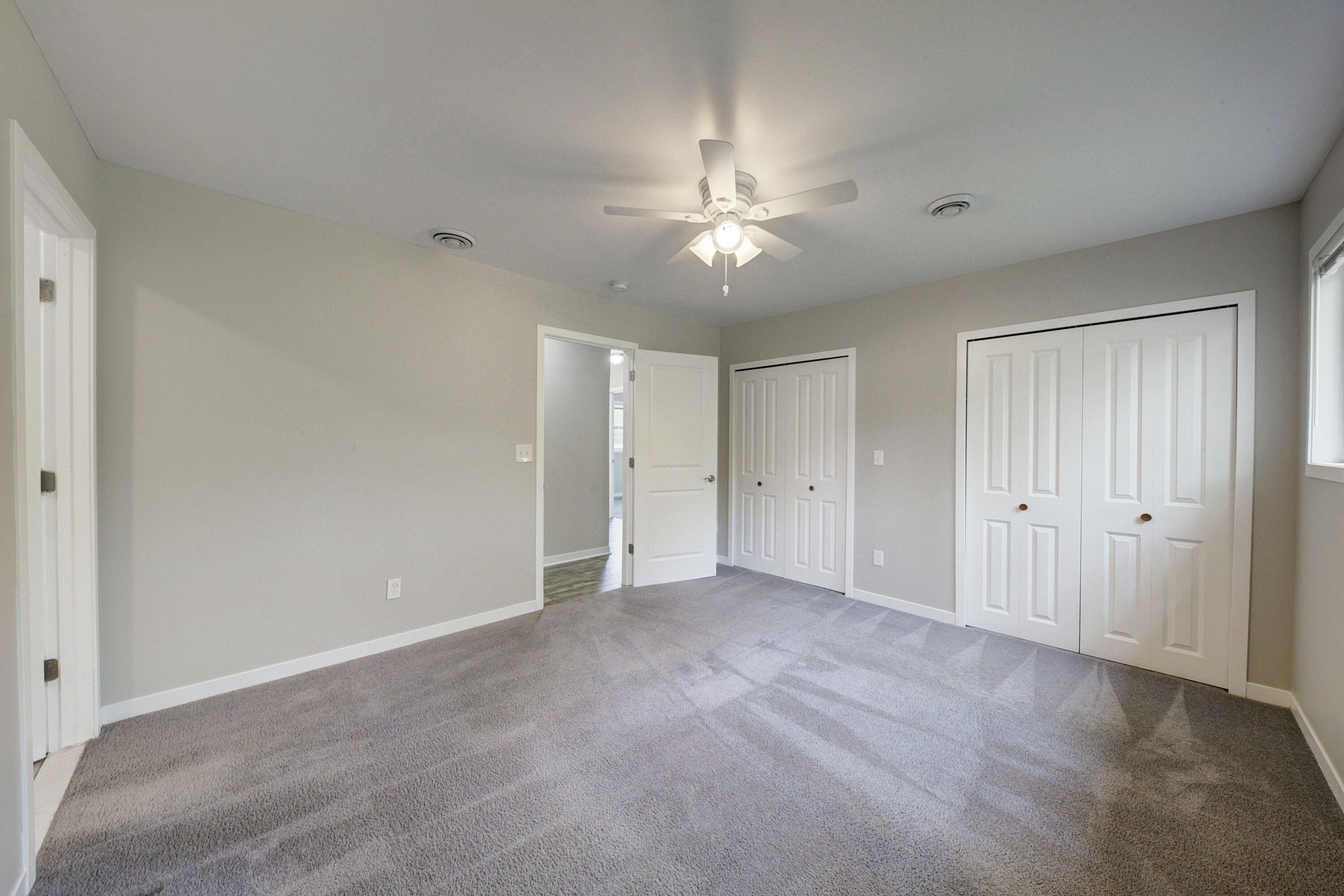 405 Ainsworth Circle