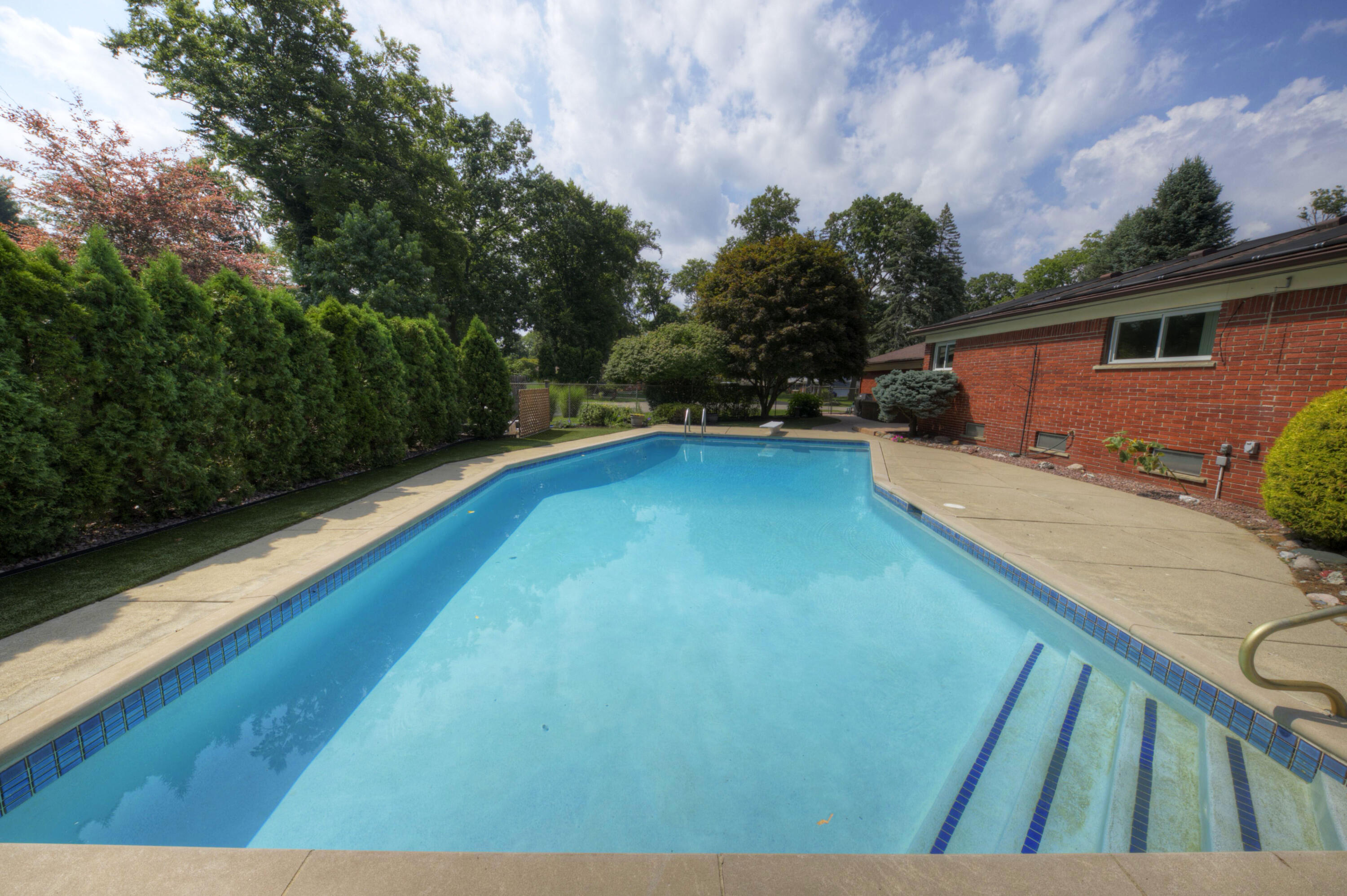 16226 Southampton Court
