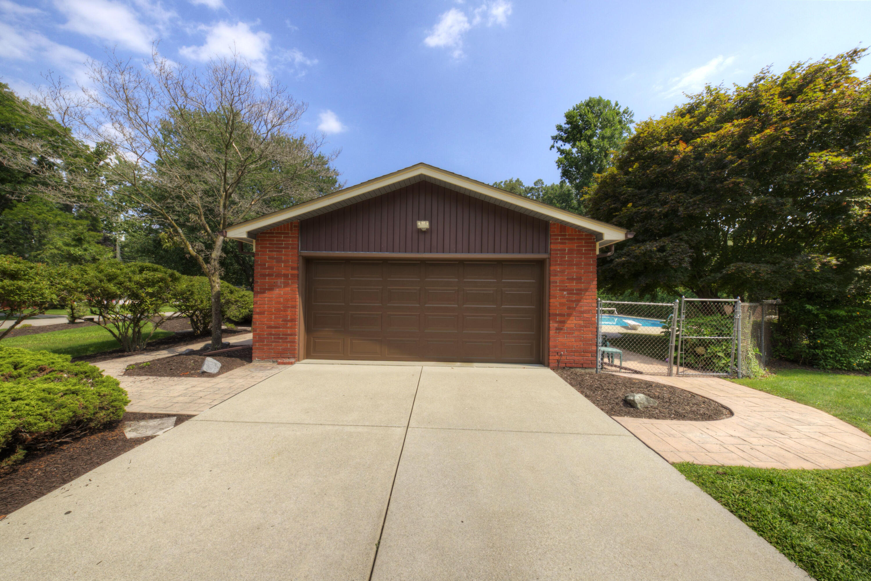 16226 Southampton Court