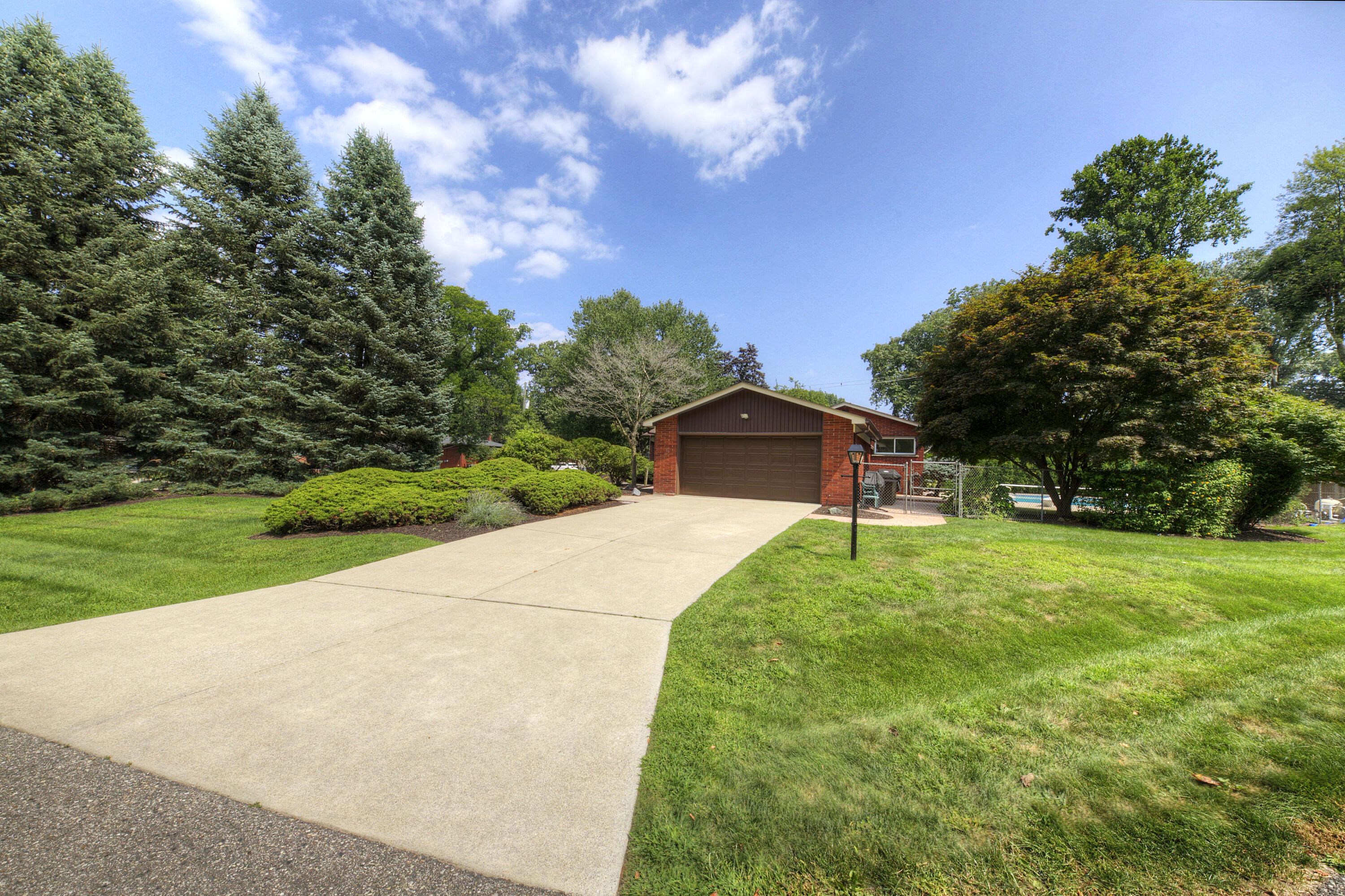 16226 Southampton Court
