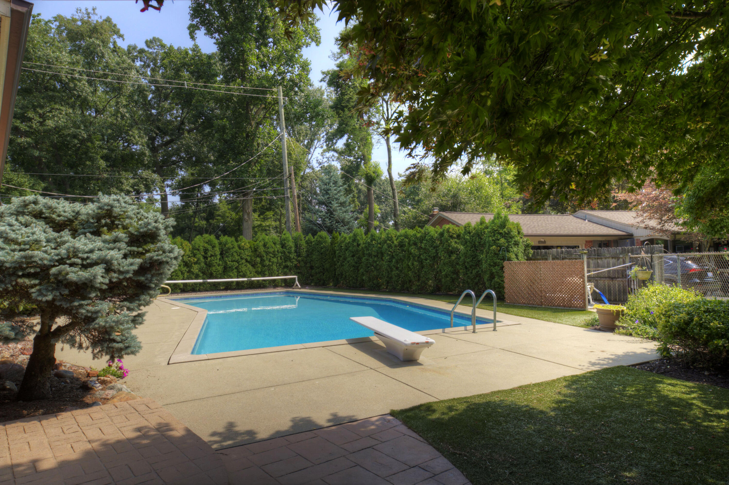 16226 Southampton Court