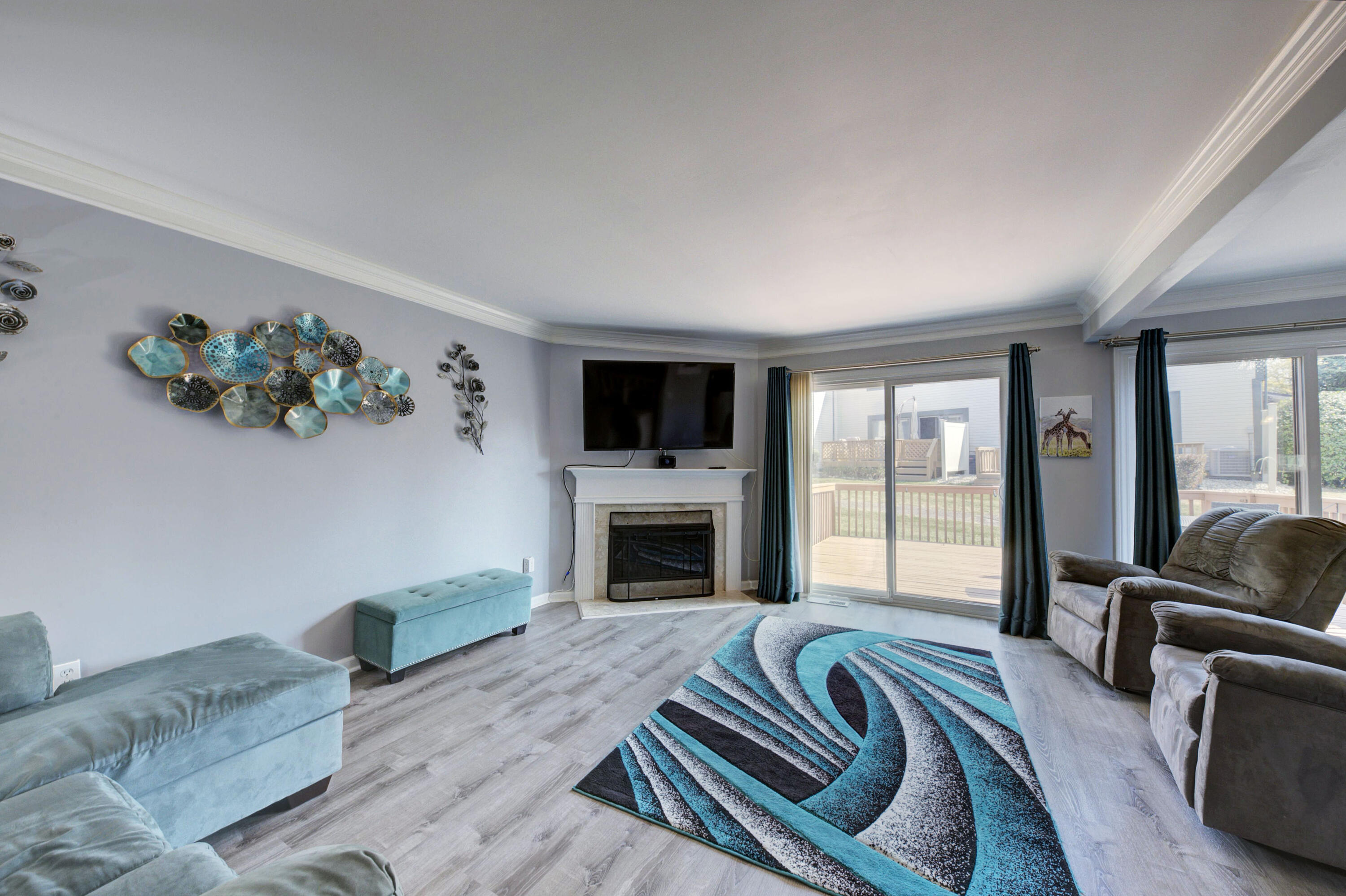 1202 Concord Court, 67