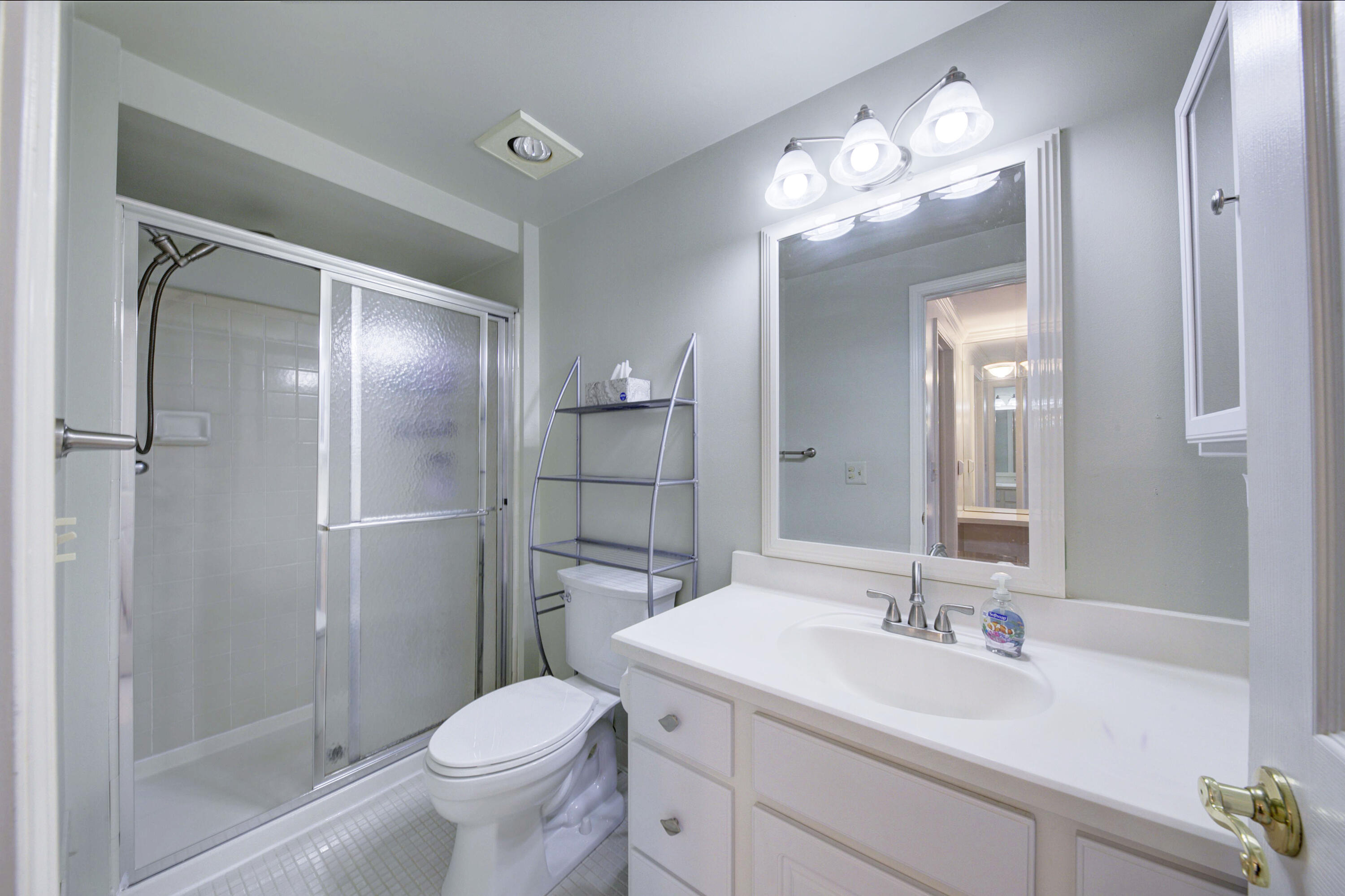 1202 Concord Court, 67