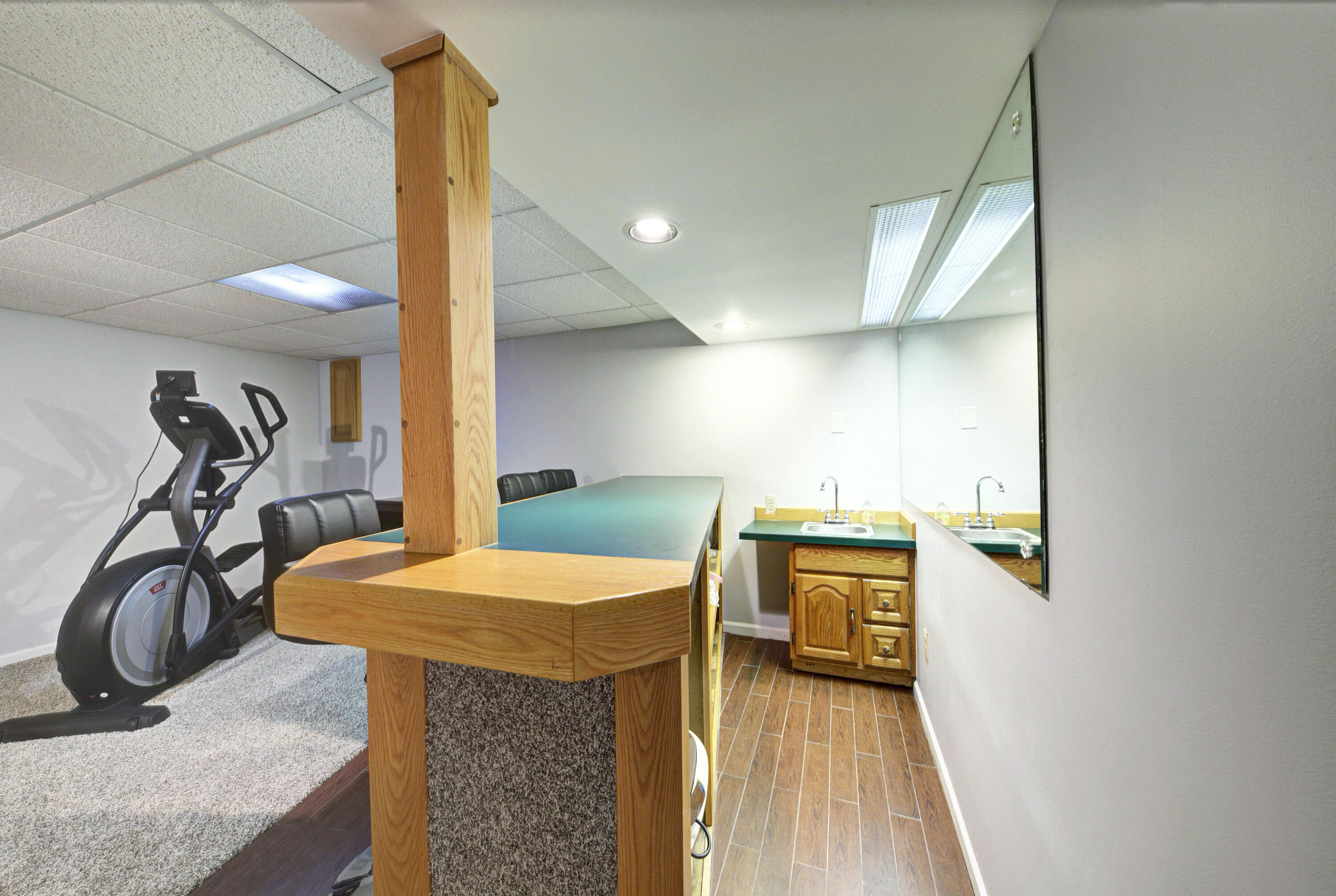 1202 Concord Court, 67