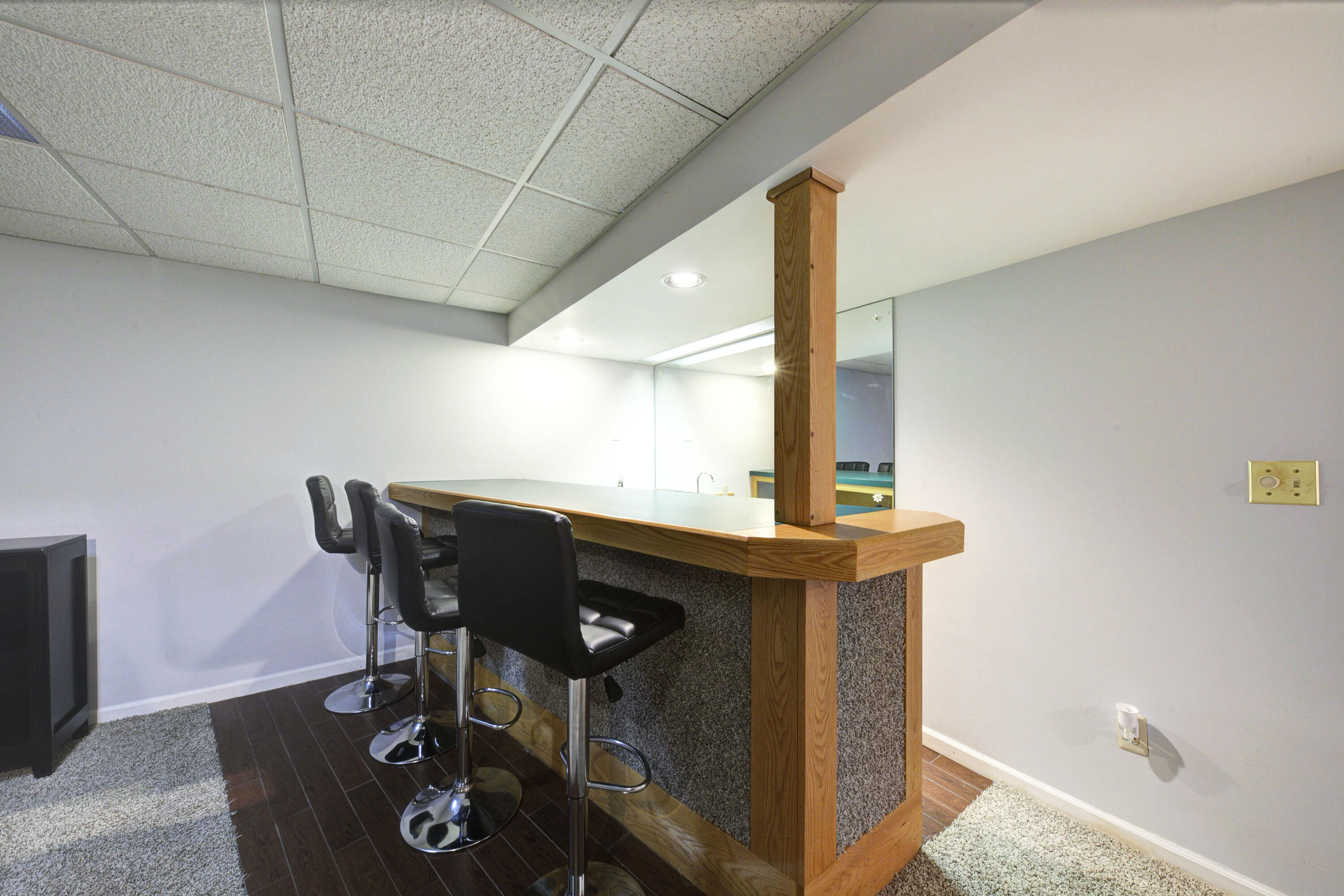 1202 Concord Court, 67