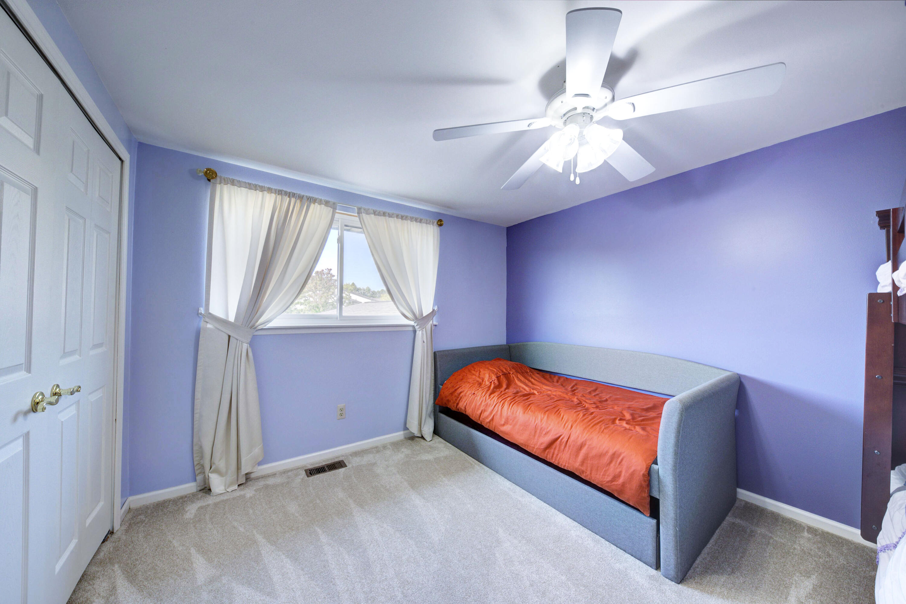 1202 Concord Court, 67