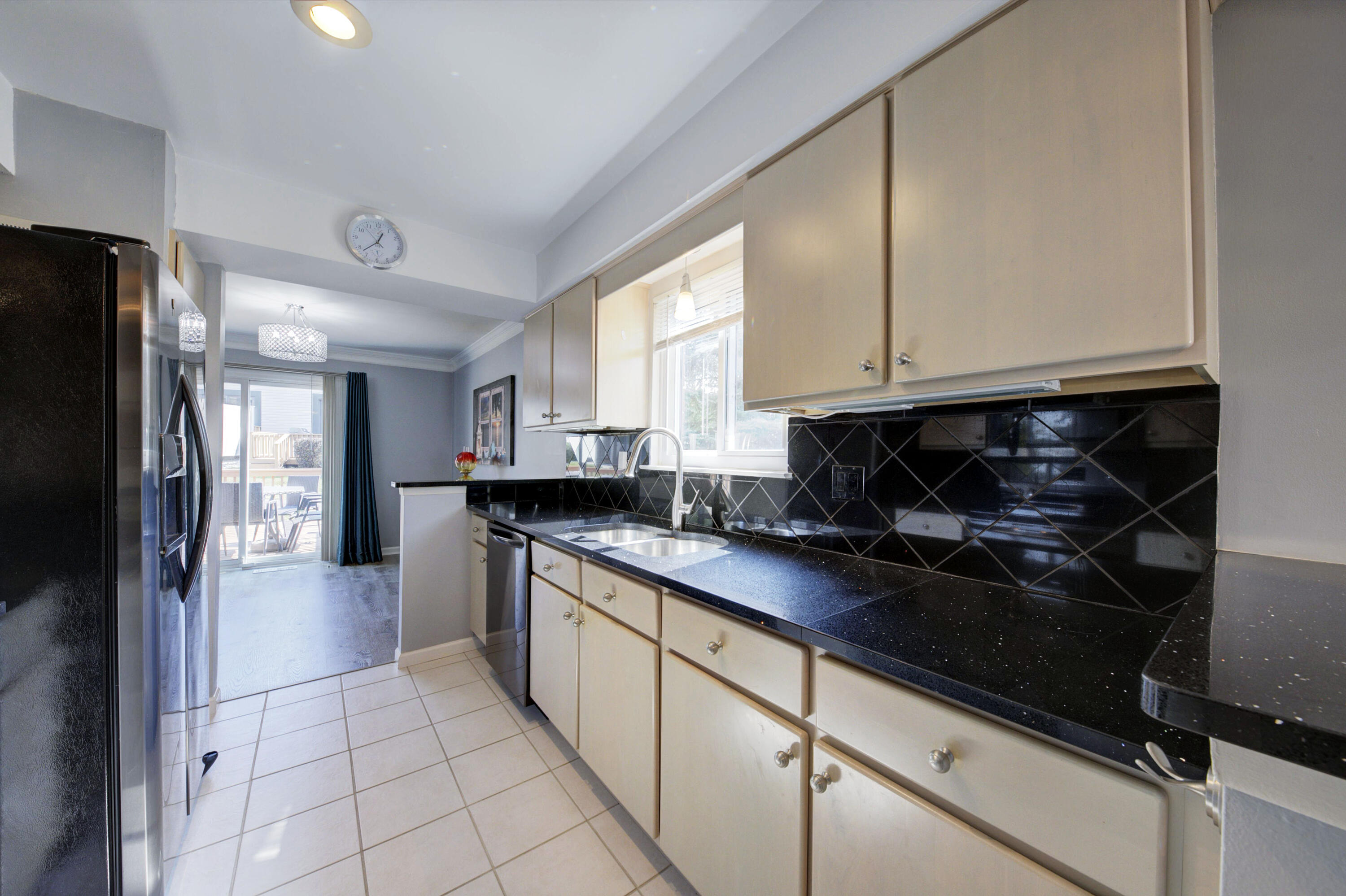 1202 Concord Court, 67