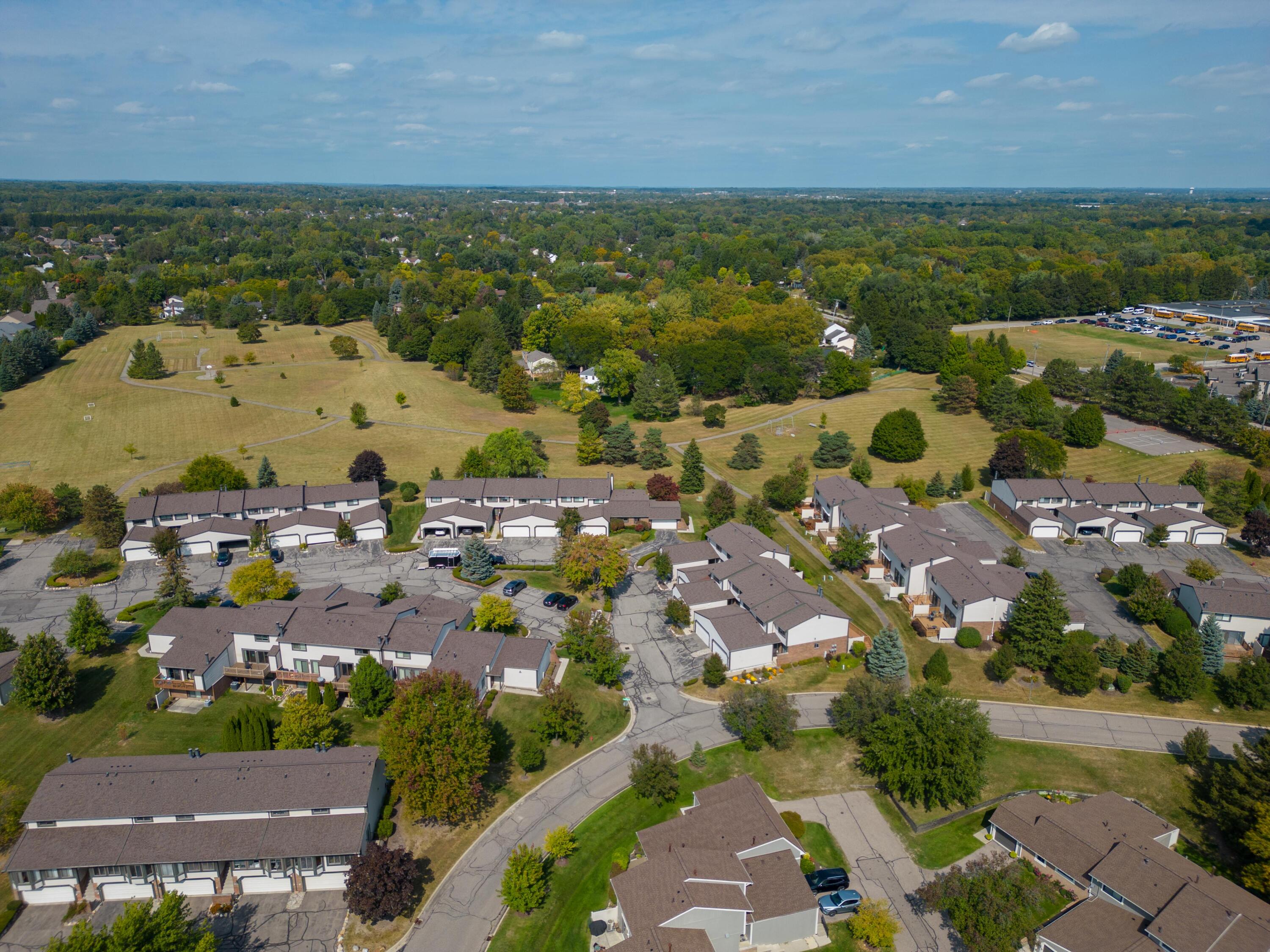 1202 Concord Court, 67