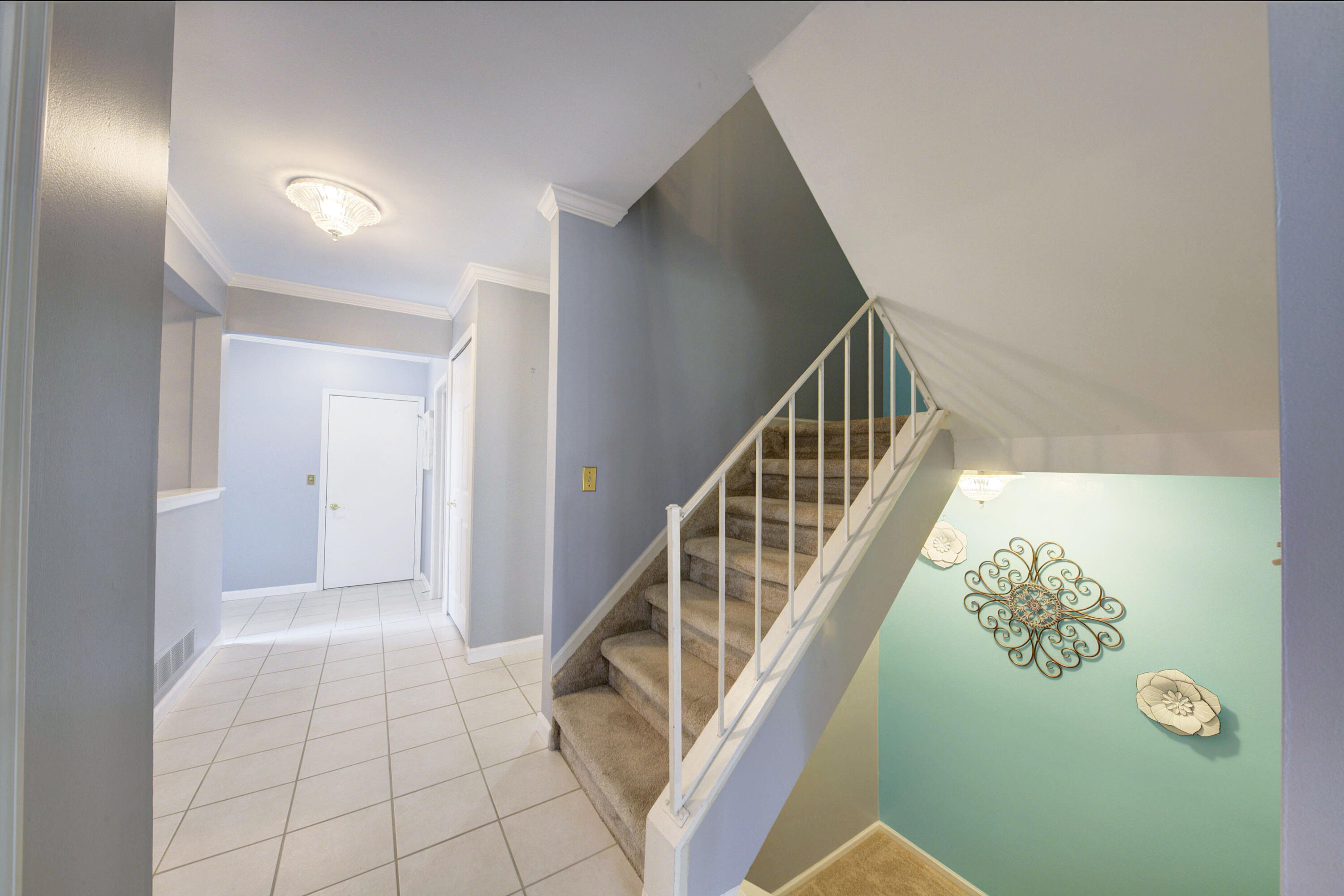 1202 Concord Court, 67