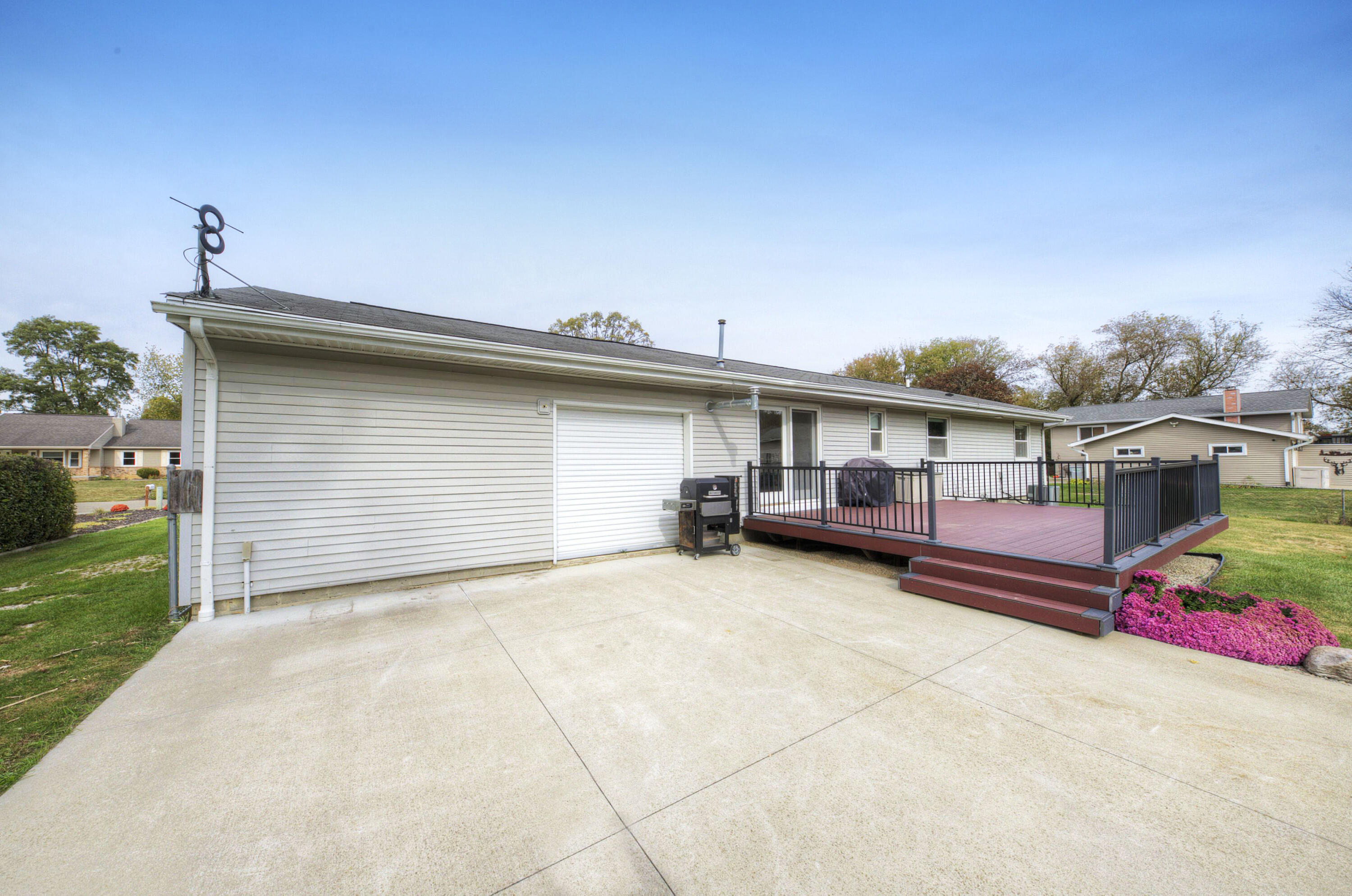 59071 Annah Drive, New Hudson