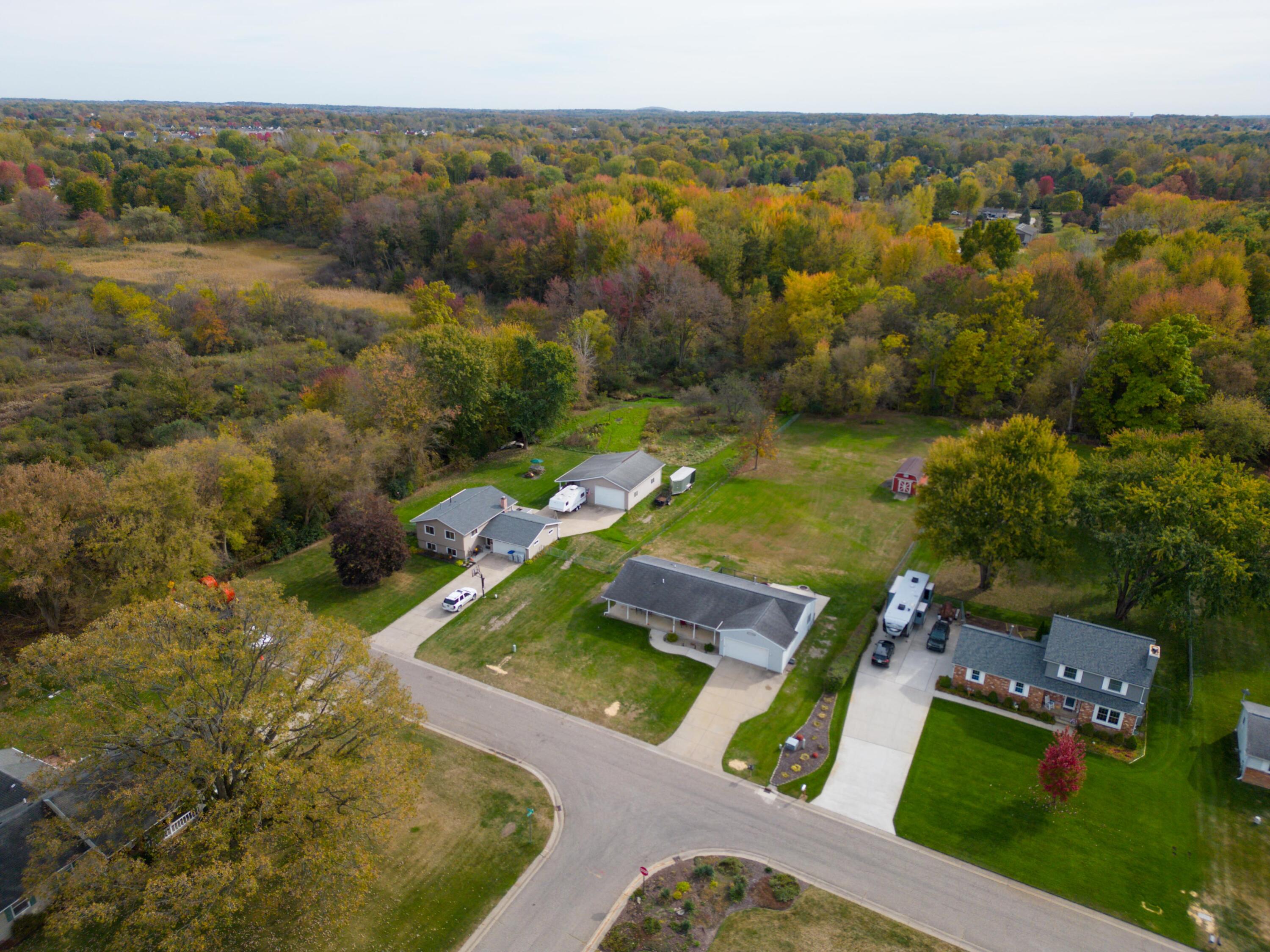 59071 Annah Drive, New Hudson