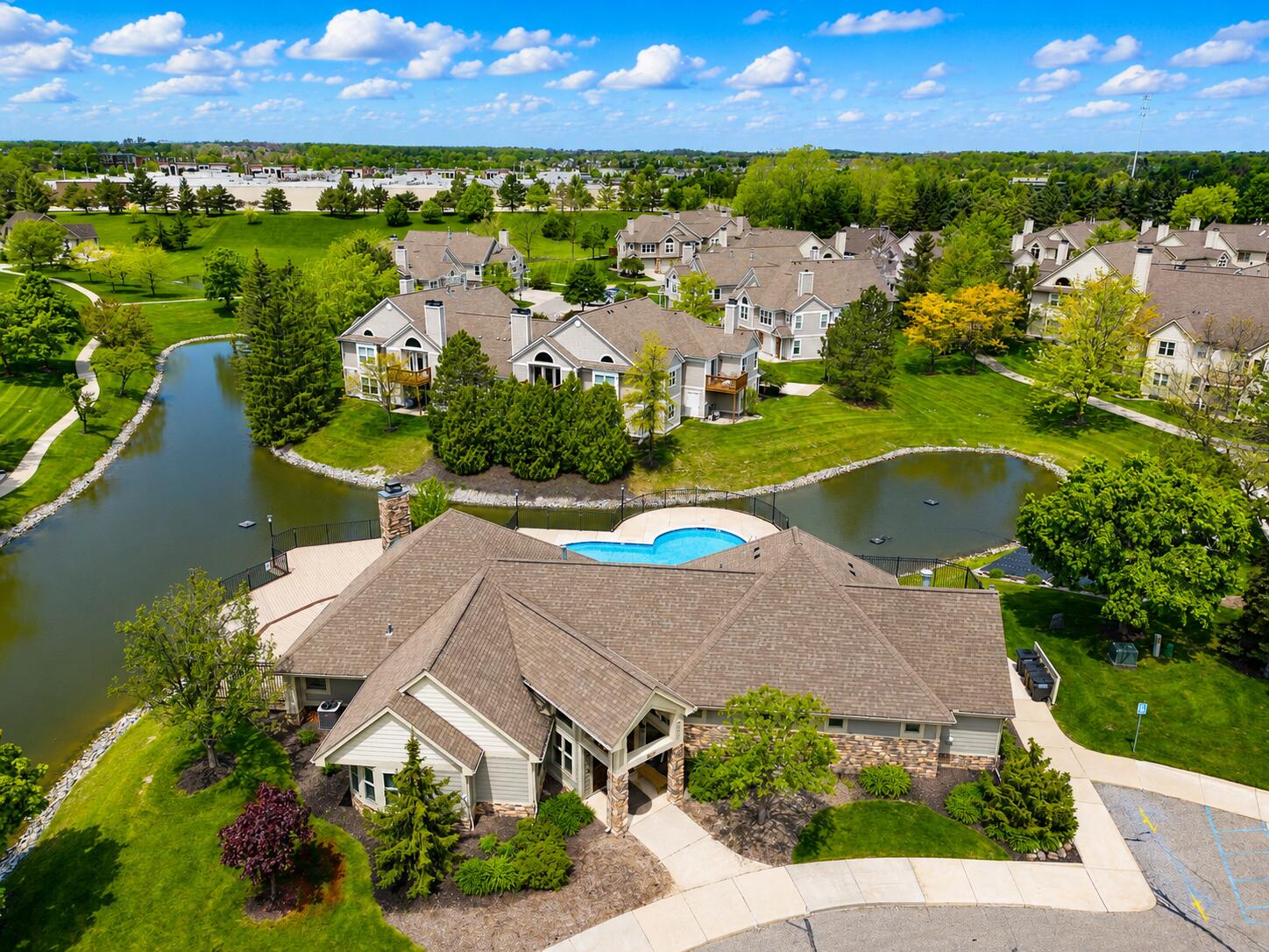 1526 Long Meadow Trail