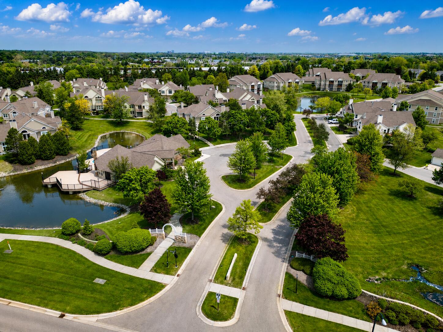 1526 Long Meadow Trail