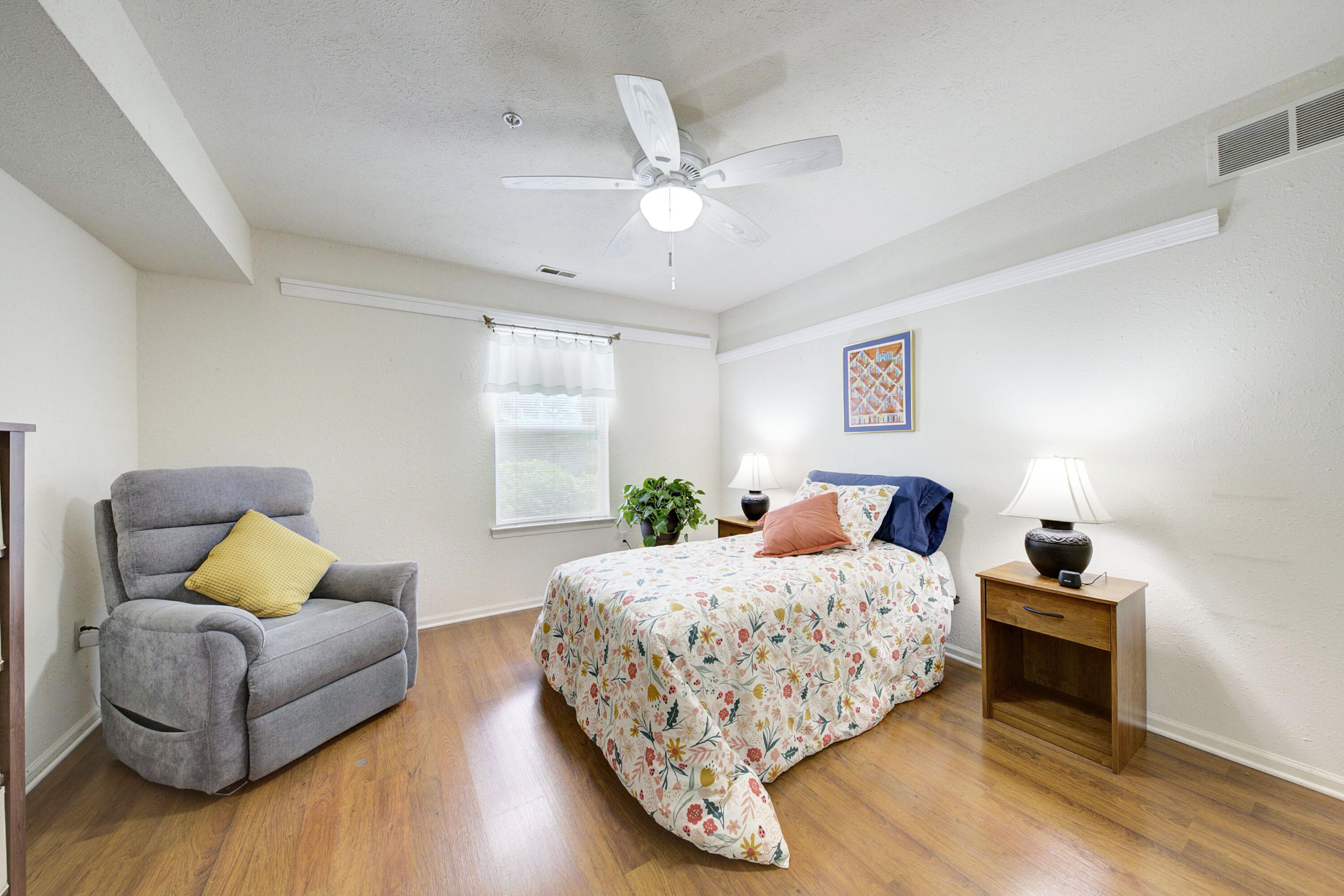 1526 Long Meadow Trail